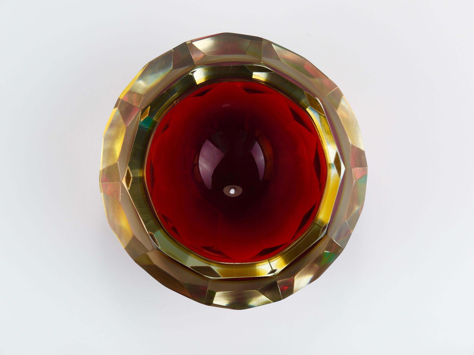 919.0 Mandruzzato Sommerso Faceted Caviar Murano Glass Diamond Bowl, Italy, 1960s photo