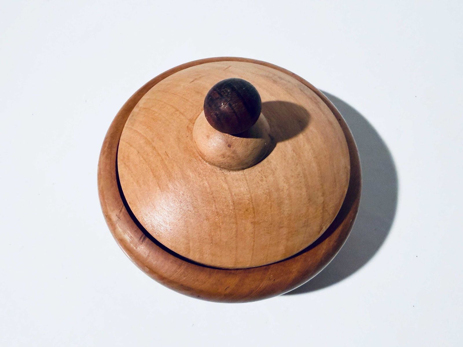 Art Deco Wooden Jewelery Box Round Bowl With Lid / 1920s Design Decor photo for sale