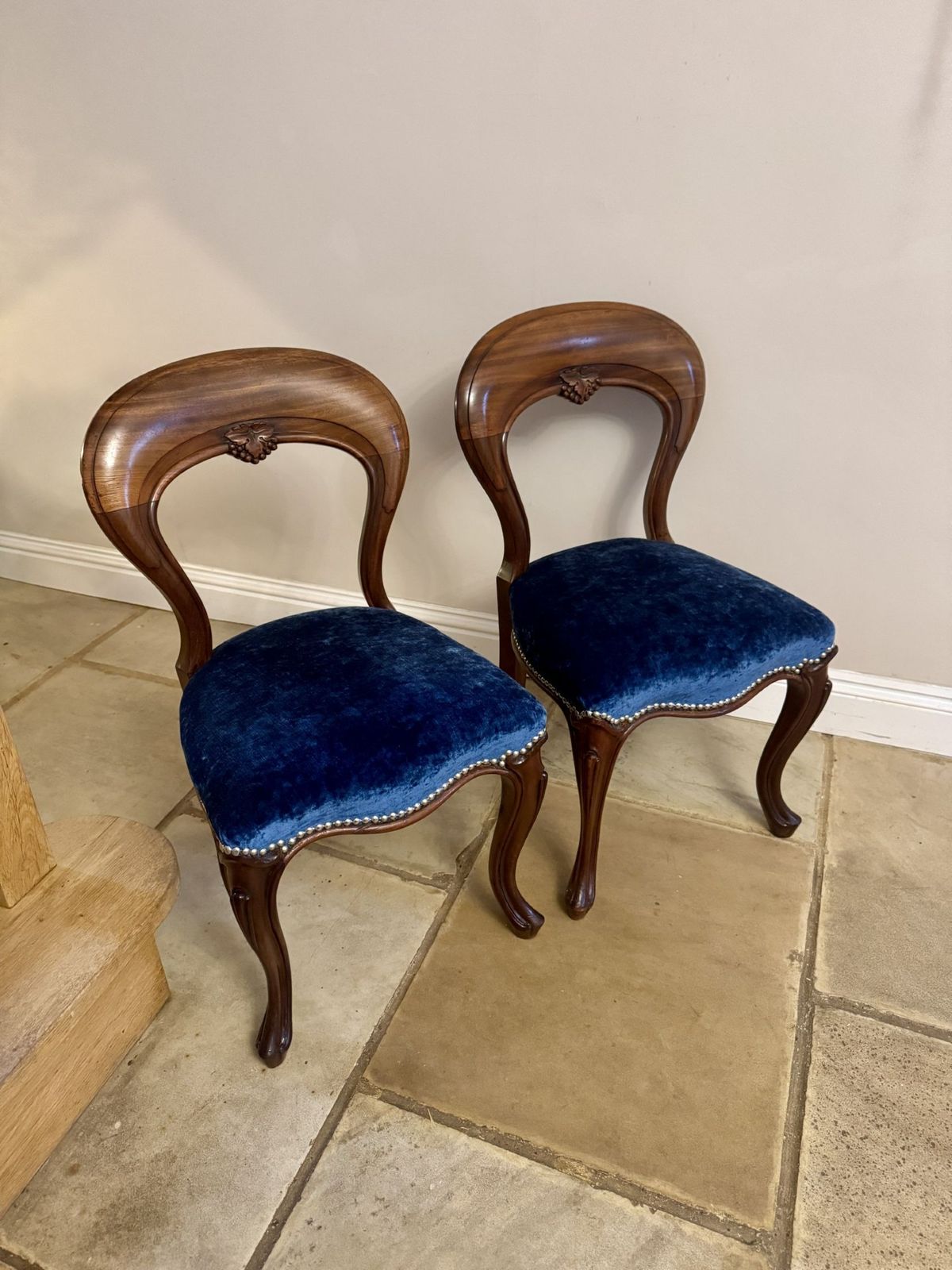Fantastic Quality Set Of Four Antique Mahogany Dining Chairs photo buy