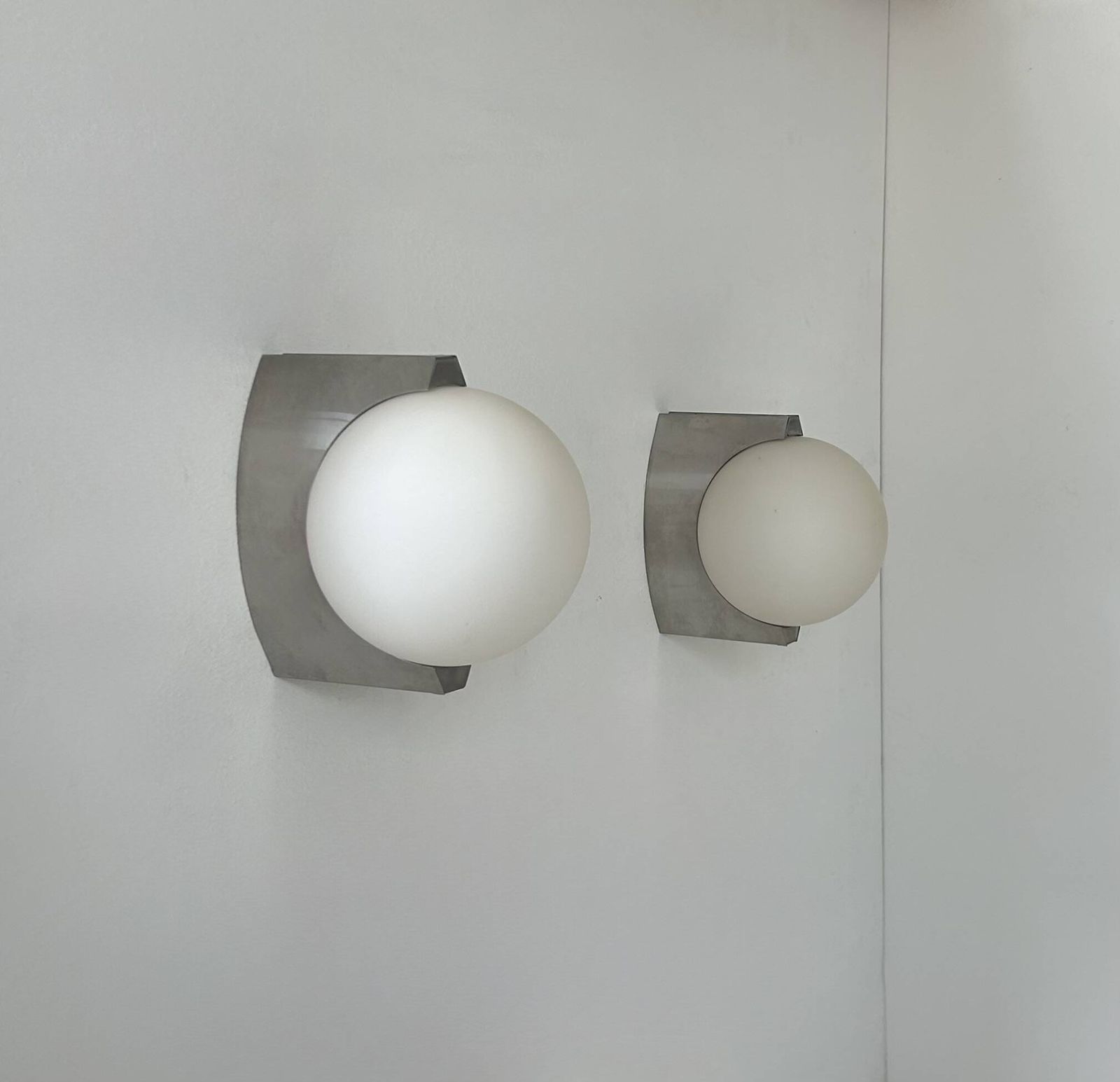 Page 1 Of 9 Pair Of Vintage Wall Lights, Brushed Metal And Opaline Glass, France, 1990 photo vintage