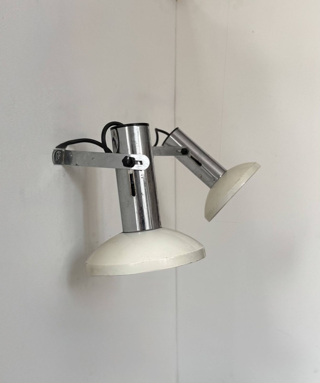 Pair Of Vintage Adjustable Wall Lights, Chrome And White Lacquered Metal, France 70 photo Lighting