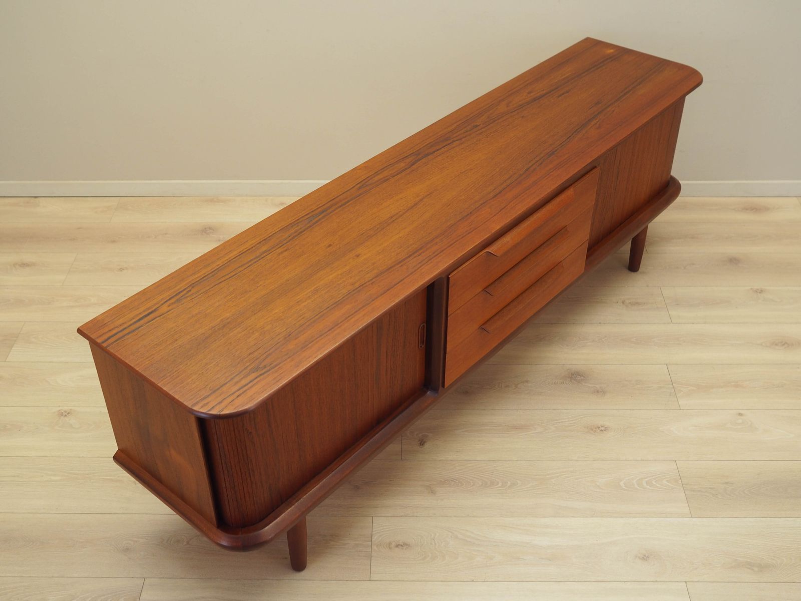 Teak Sideboard, Danish Design, 1970s, Production: Denmark photo vinterior