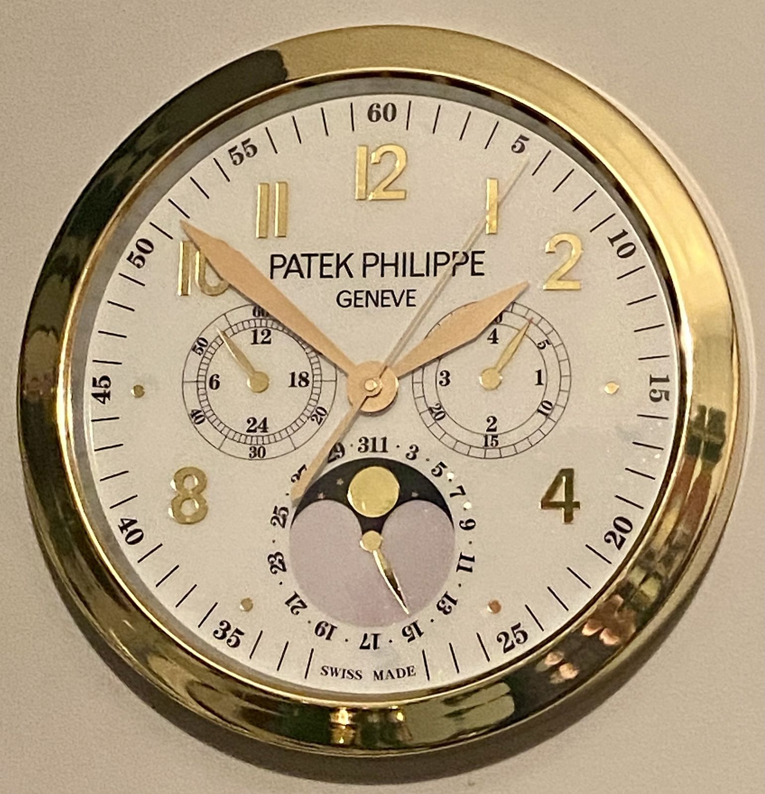 Patek Philippe Geneve Swiss Perpetual Calendar Chronograph Nautilus Dealer Promo Luxury Watch Shop Wall Clock Chronograph Timepiece 1st Dibbs Watch photo 1295.0