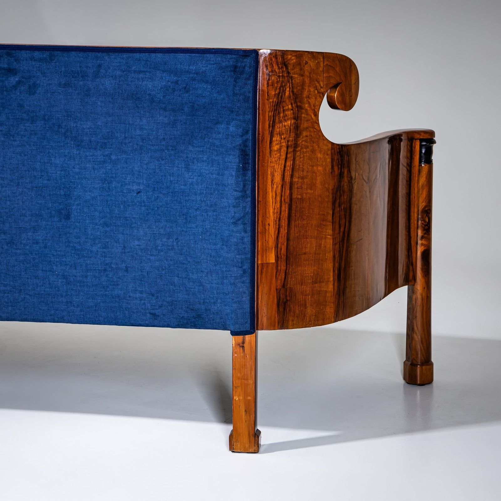 Biedermeier Sofa In Walnoot, Oostenrijk, Ca. 1830 photo 5680.0