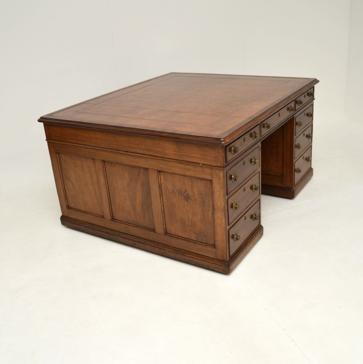 5850.0 Antique Victorian Mahogany Leather Top Partners Desk photo