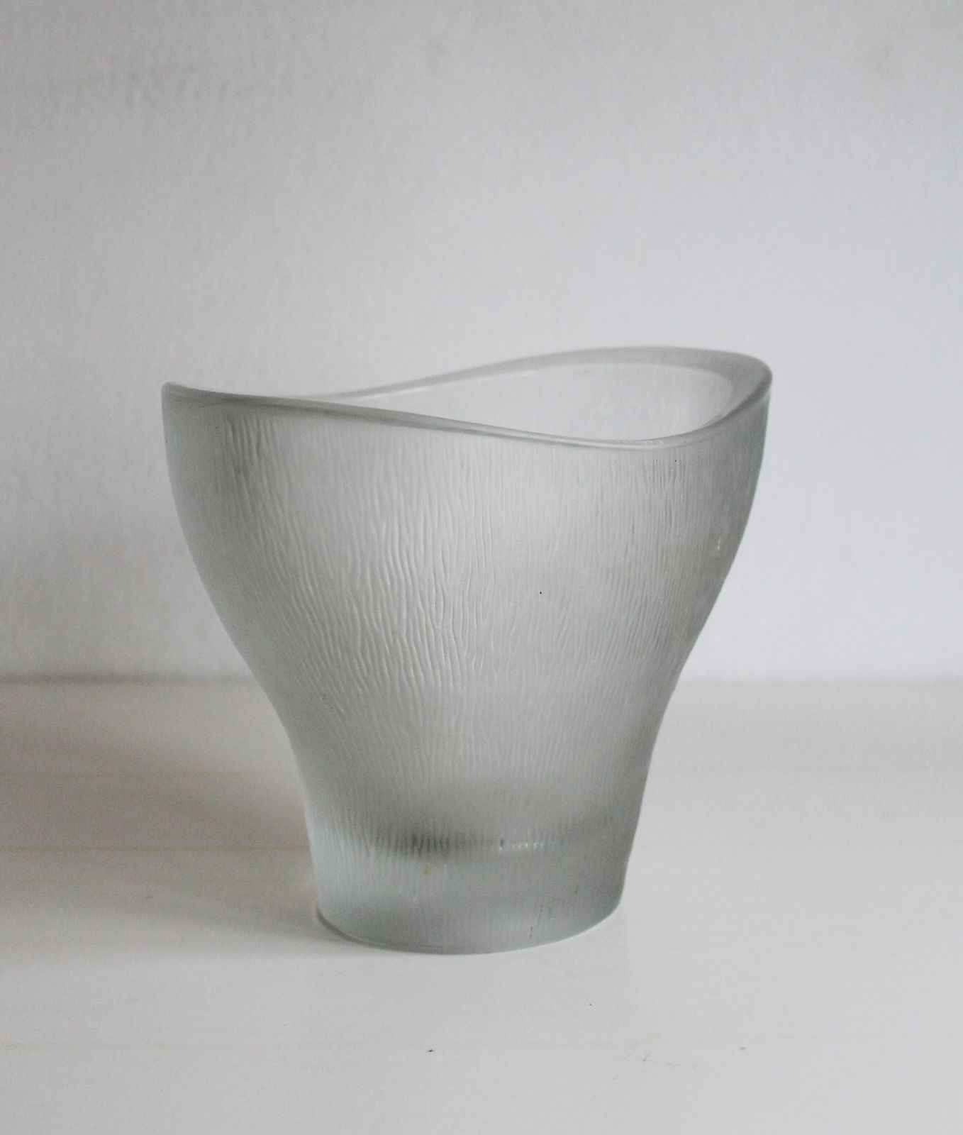 photo vinterior 1962 “Eye Bath” Bowl By Frantisek Vizner For Rudolfova Hut