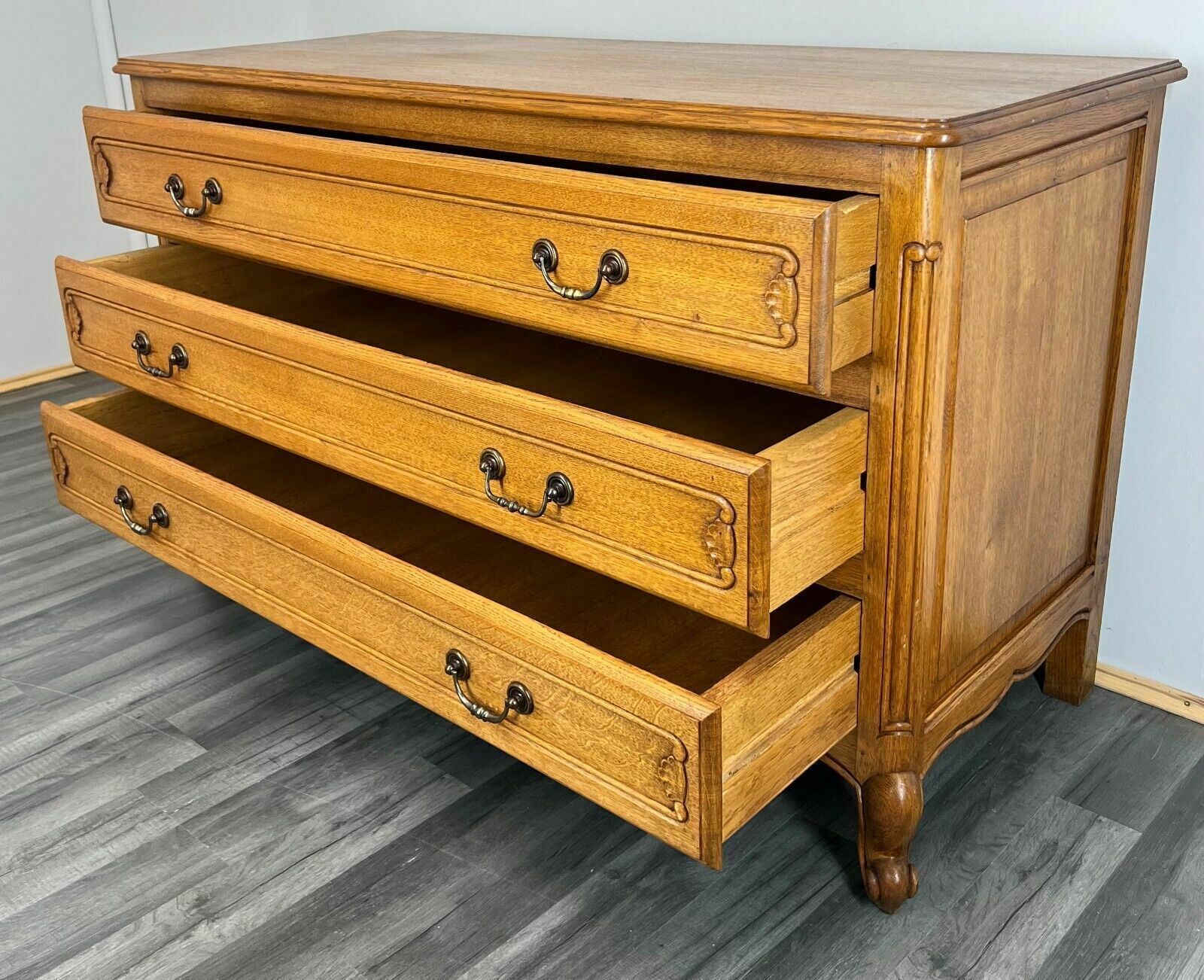 Furniture Vintage French Louis XIV Chest Of Drawers / Sideboard / Cabinet photo