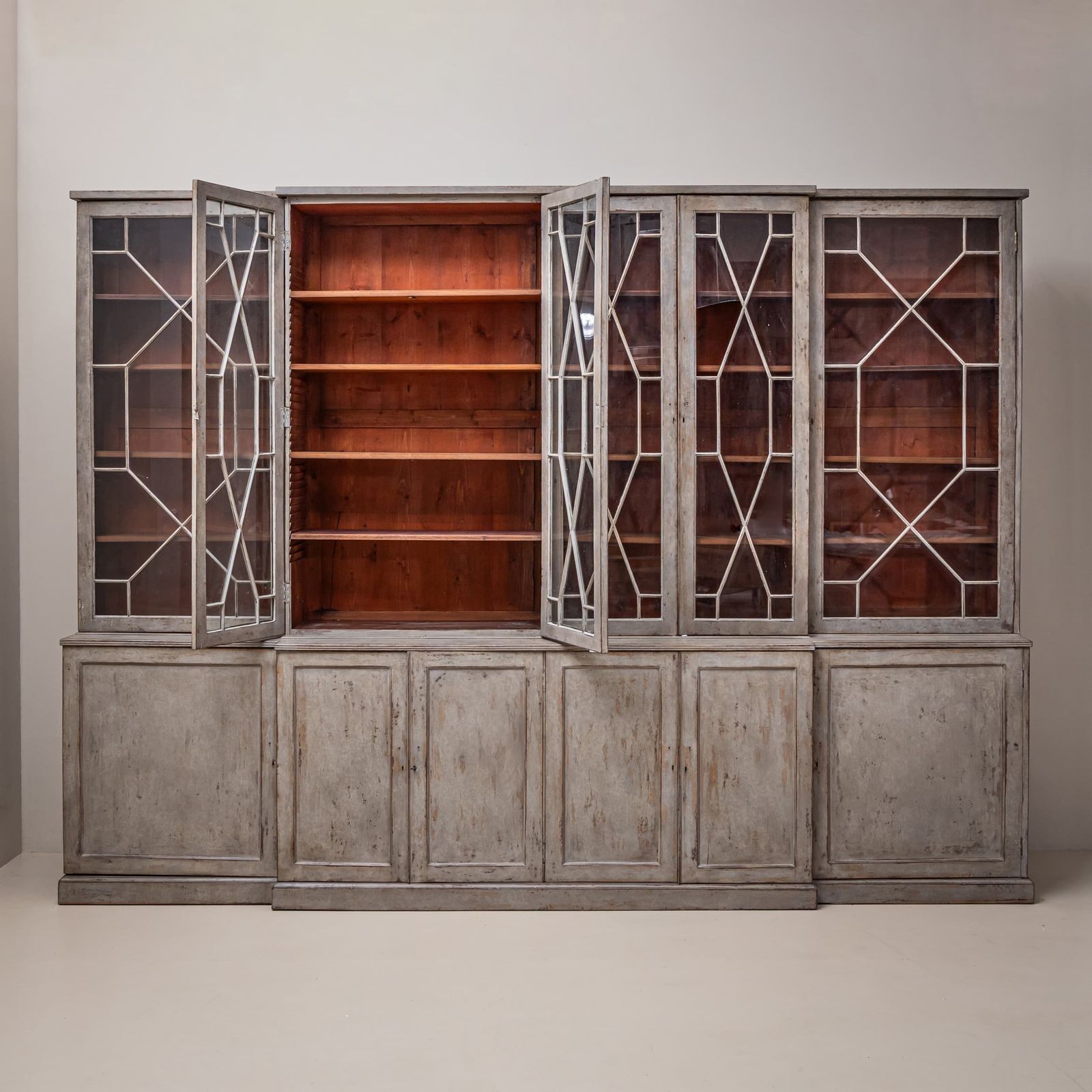Large Chippendale Library Bookcase, England, Late 18th Century photo for sale