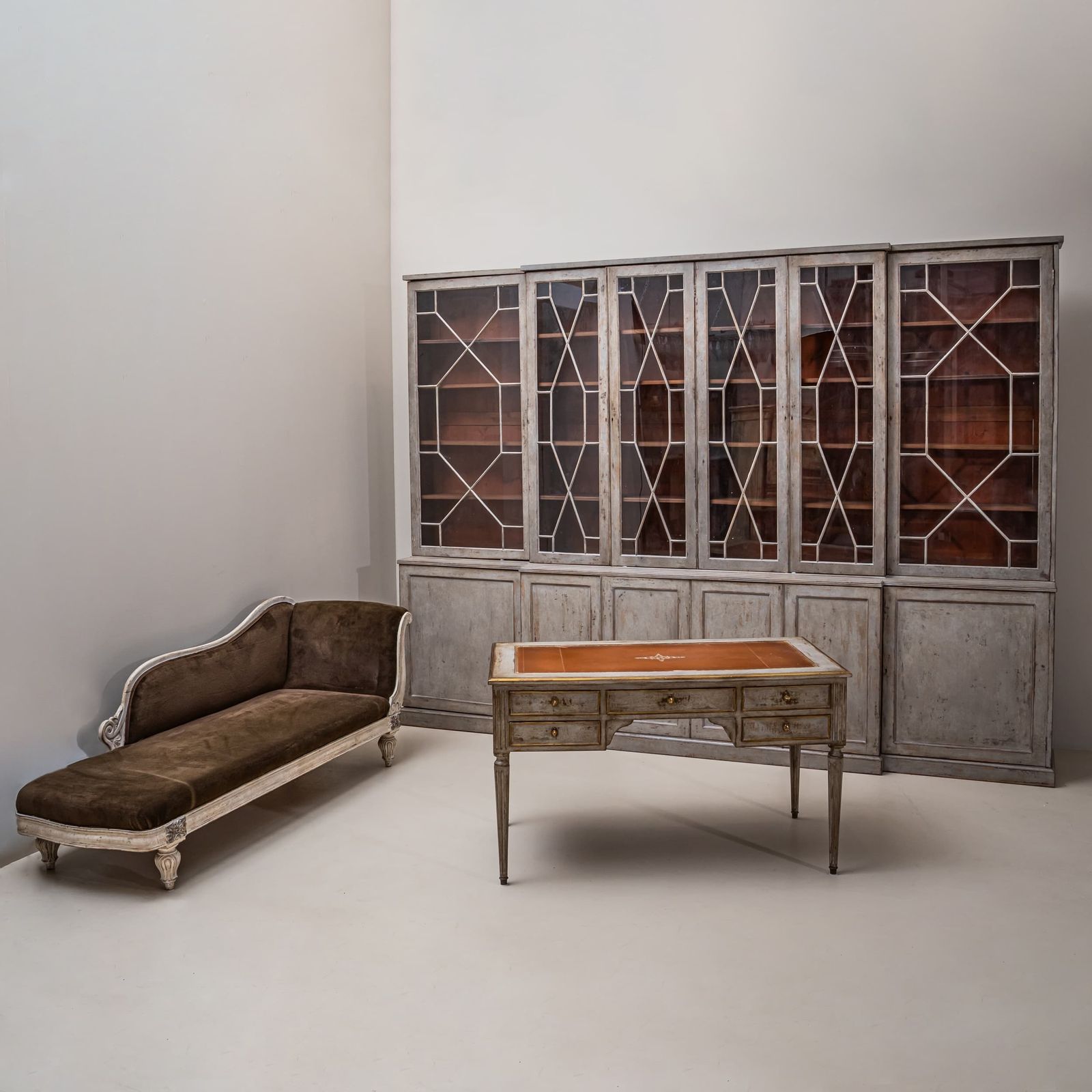 Large Chippendale Library Bookcase, England, Late 18th Century photo furniture