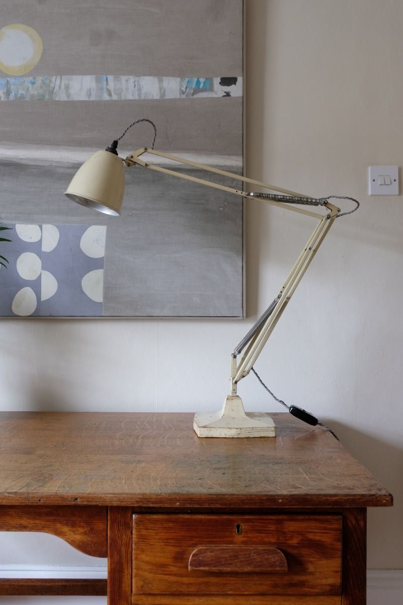 photo vinterior Herbert Terry & Sons Anglepoise Lamp Model 1209