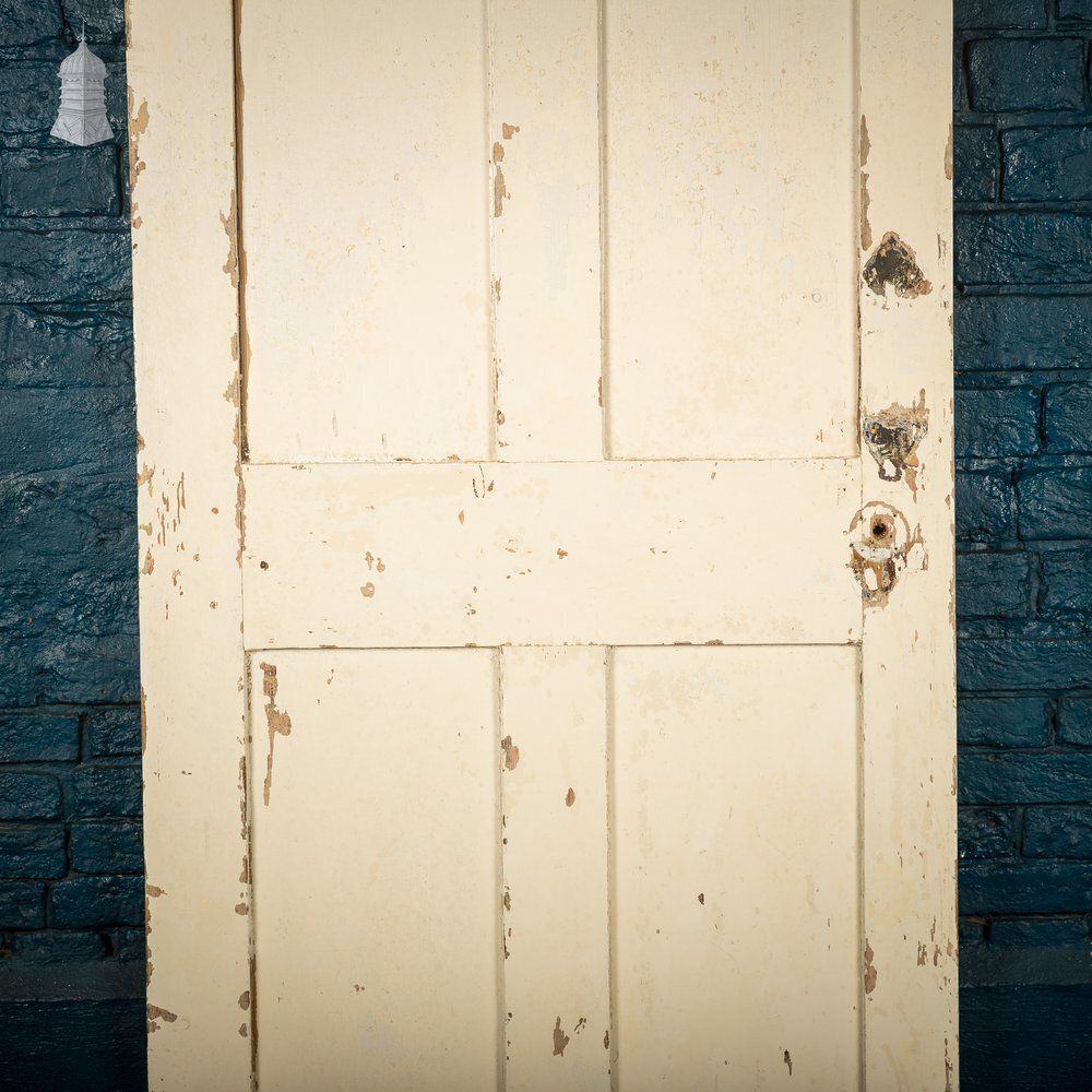 Home Fixtures Moulded 4 Panel Door, Mid 20th Century photo