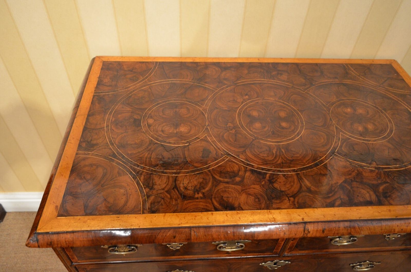Fine Oyster Veneered Chest Of Drawers photo 7950.0