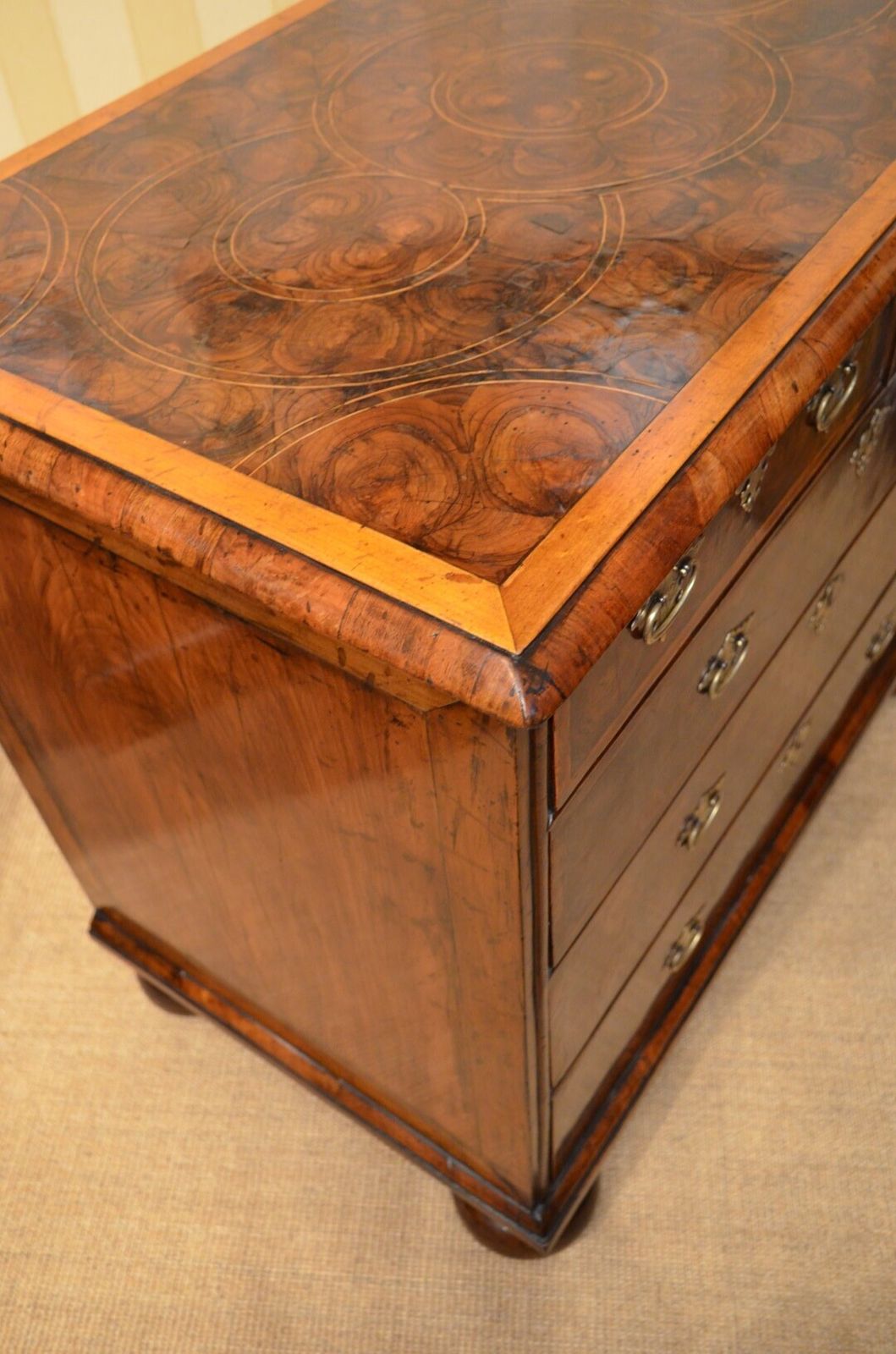 Fine Oyster Veneered Chest Of Drawers photo vintage
