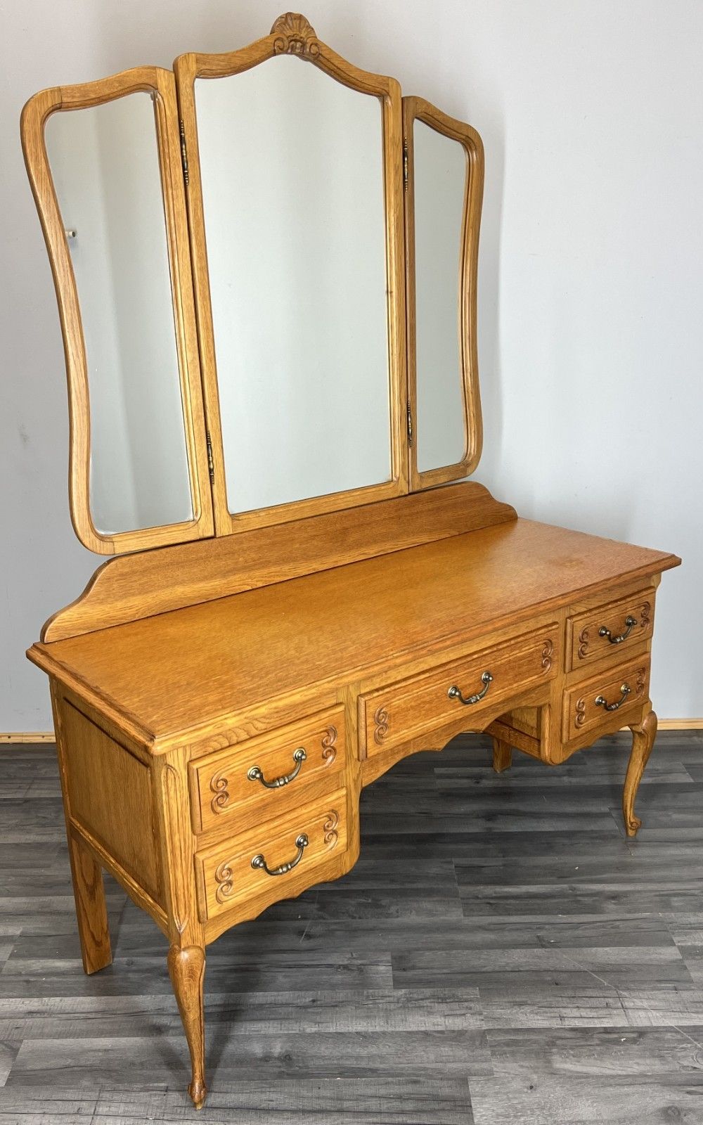 Vintage Dressing Table With Mirror French Louis Oak Vanity Table Makeup Lot 4561