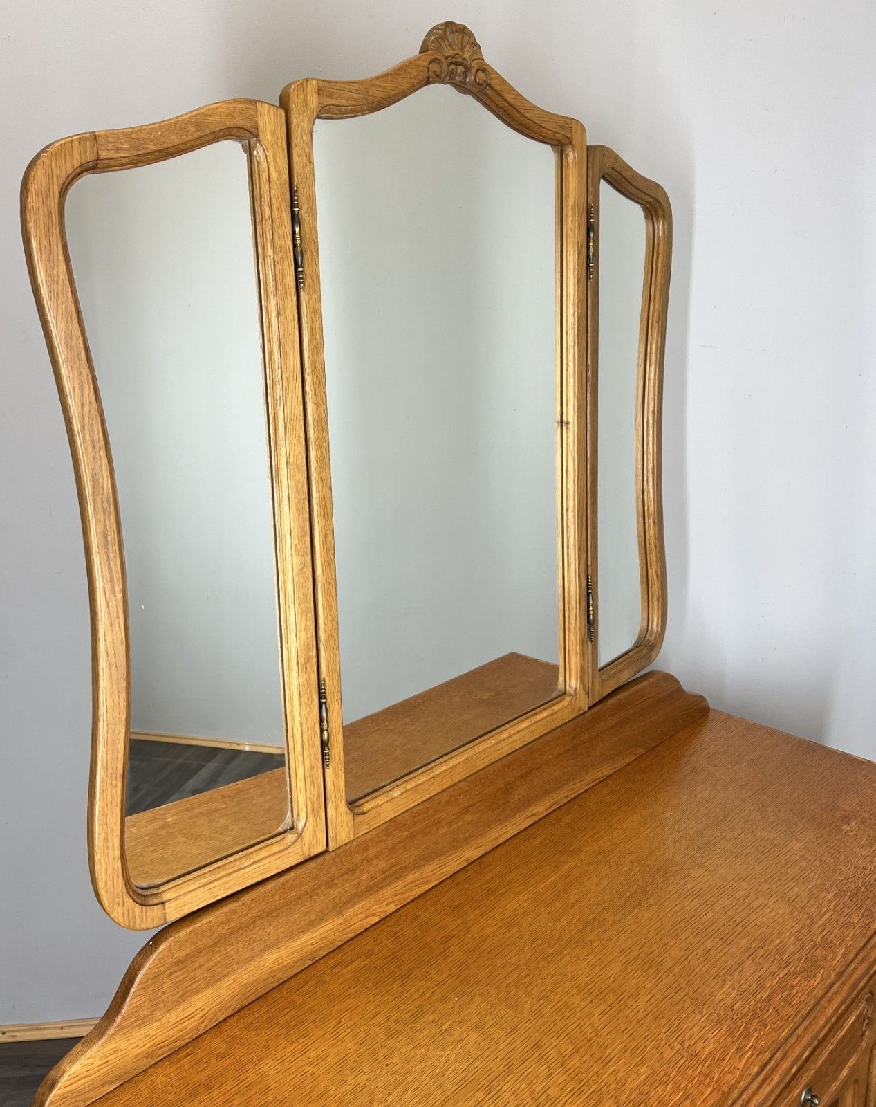 Vintage Dressing Table With Mirror French Louis Oak Vanity Table Makeup Lot 4561 photo for sale