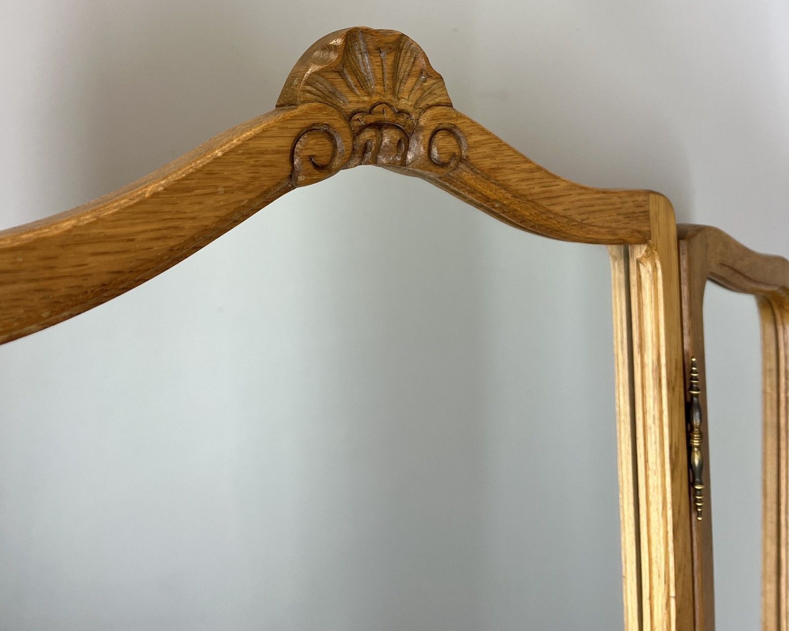 Vintage Dressing Table With Mirror French Louis Oak Vanity Table Makeup Lot 4561 photo Furniture
