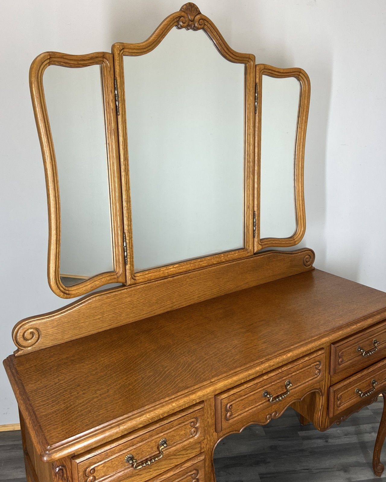 Vintage Dressing Table With Mirror French Oak Louis Vanity Table Makeup Lot 4557 photo buy