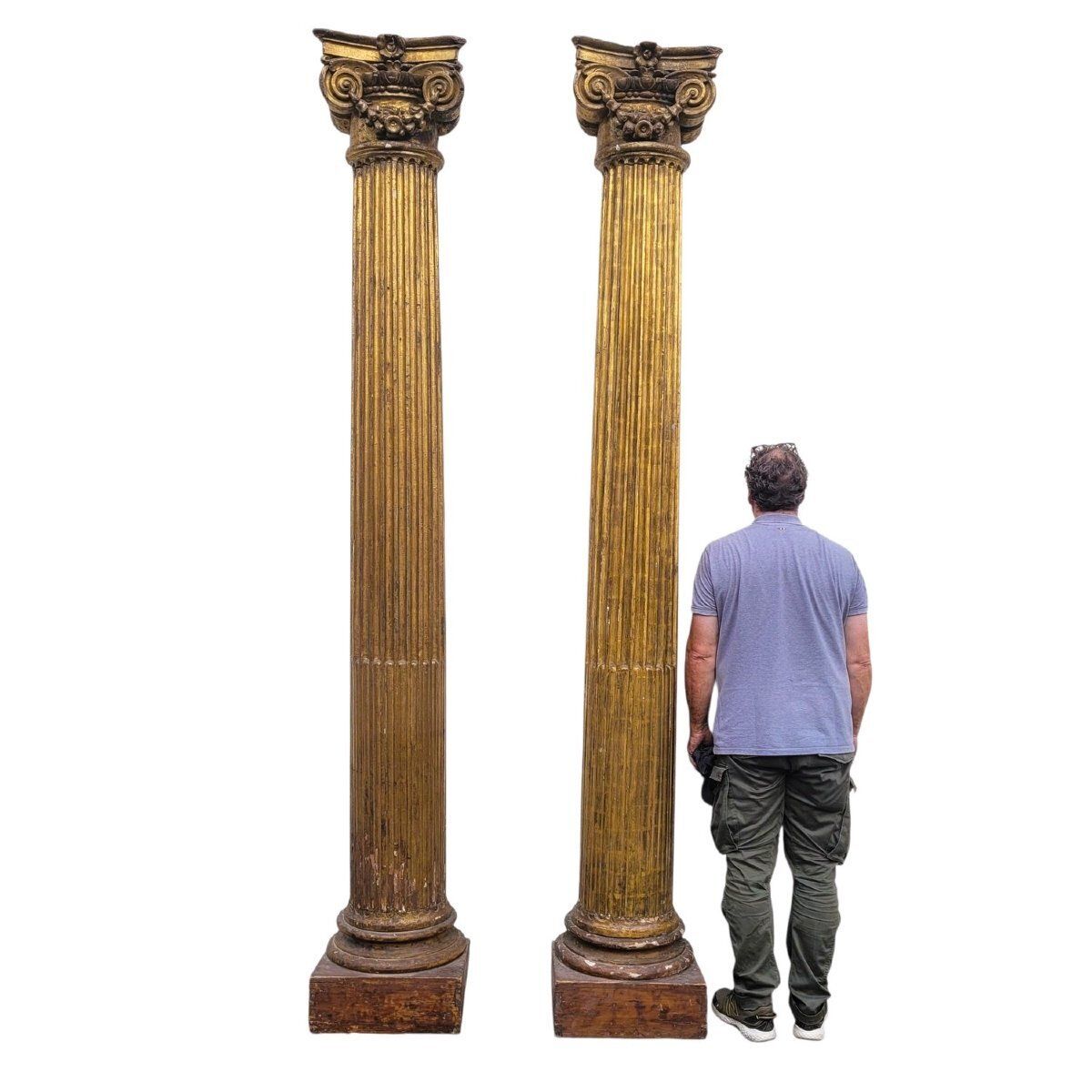 Important Pair Of Carved Gilded Wooden Columns (3m), 18th Century photo Home Decor