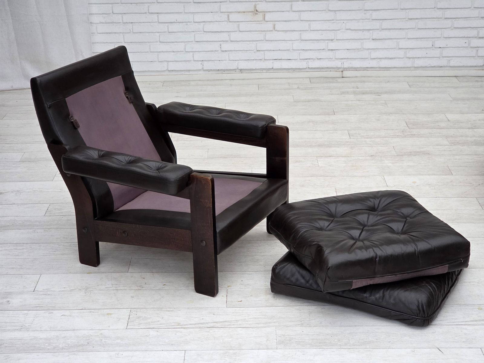 1970s, Danish Armchair, Brown Furniture Leather, Oak Wood. photo furniture
