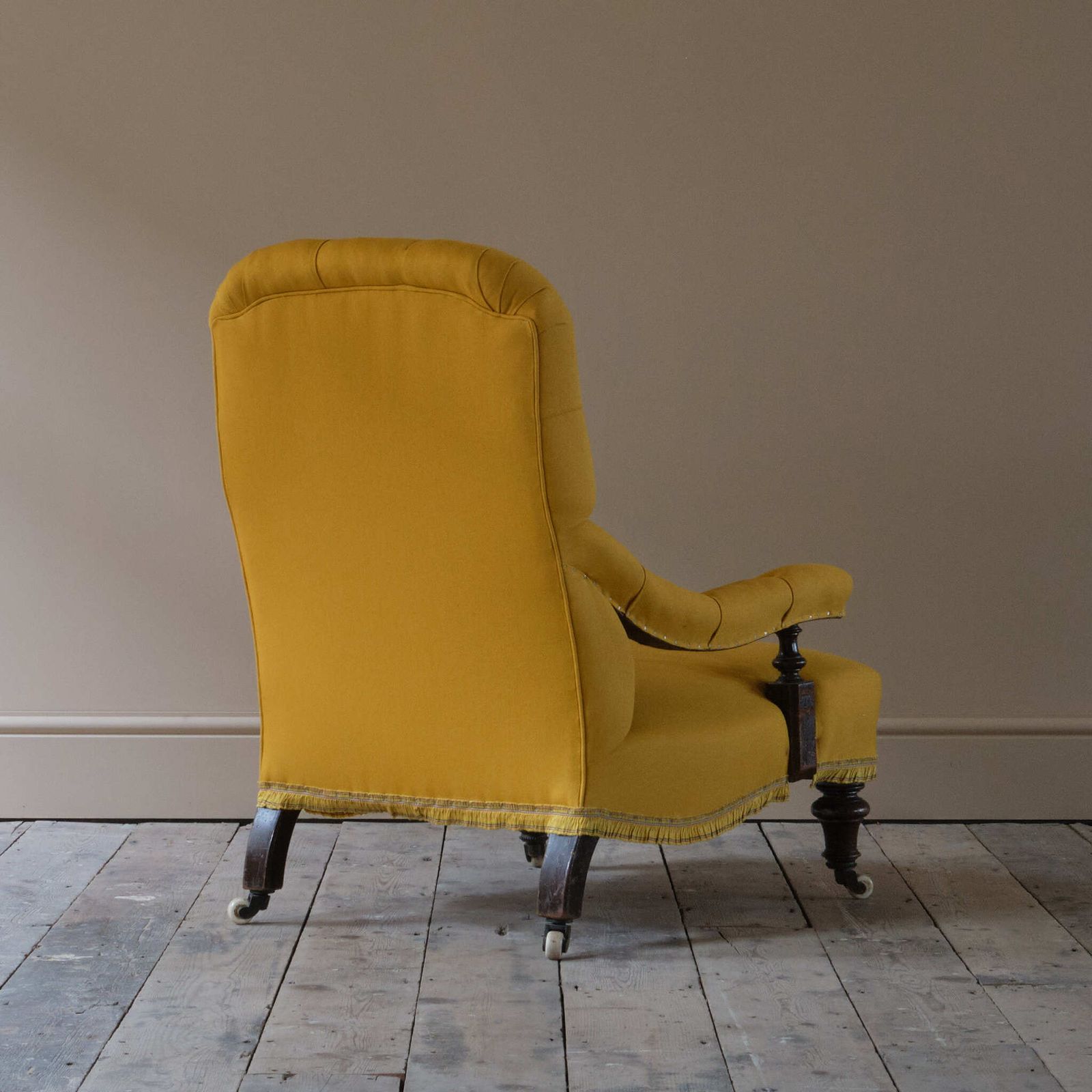 Petite 19th Century Open Armchair In Linen photo 1995.0