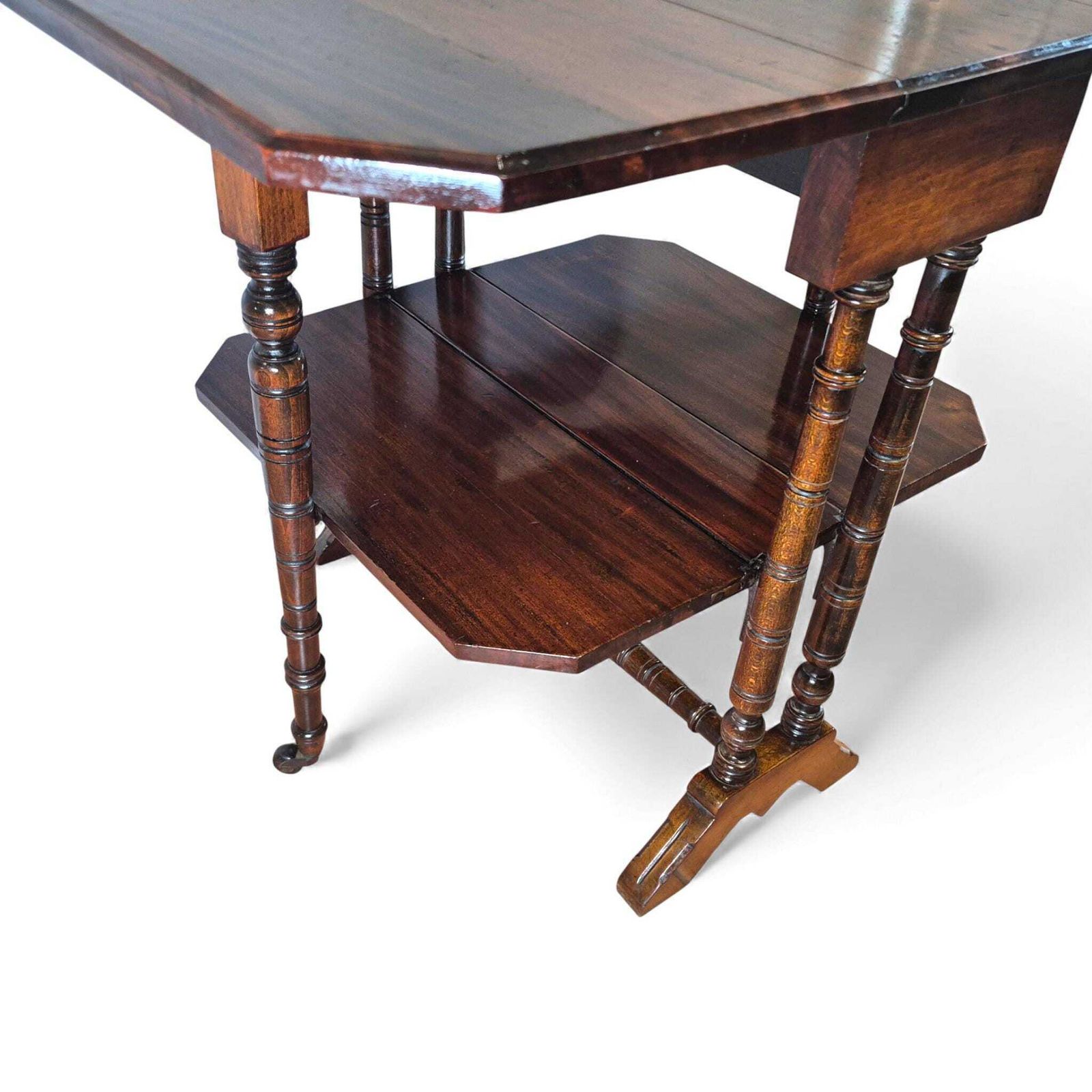 photo furniture Victorian Mahogany Sutherland Table – Two Tier Drop Leaf Tea Table – Antique Side Table