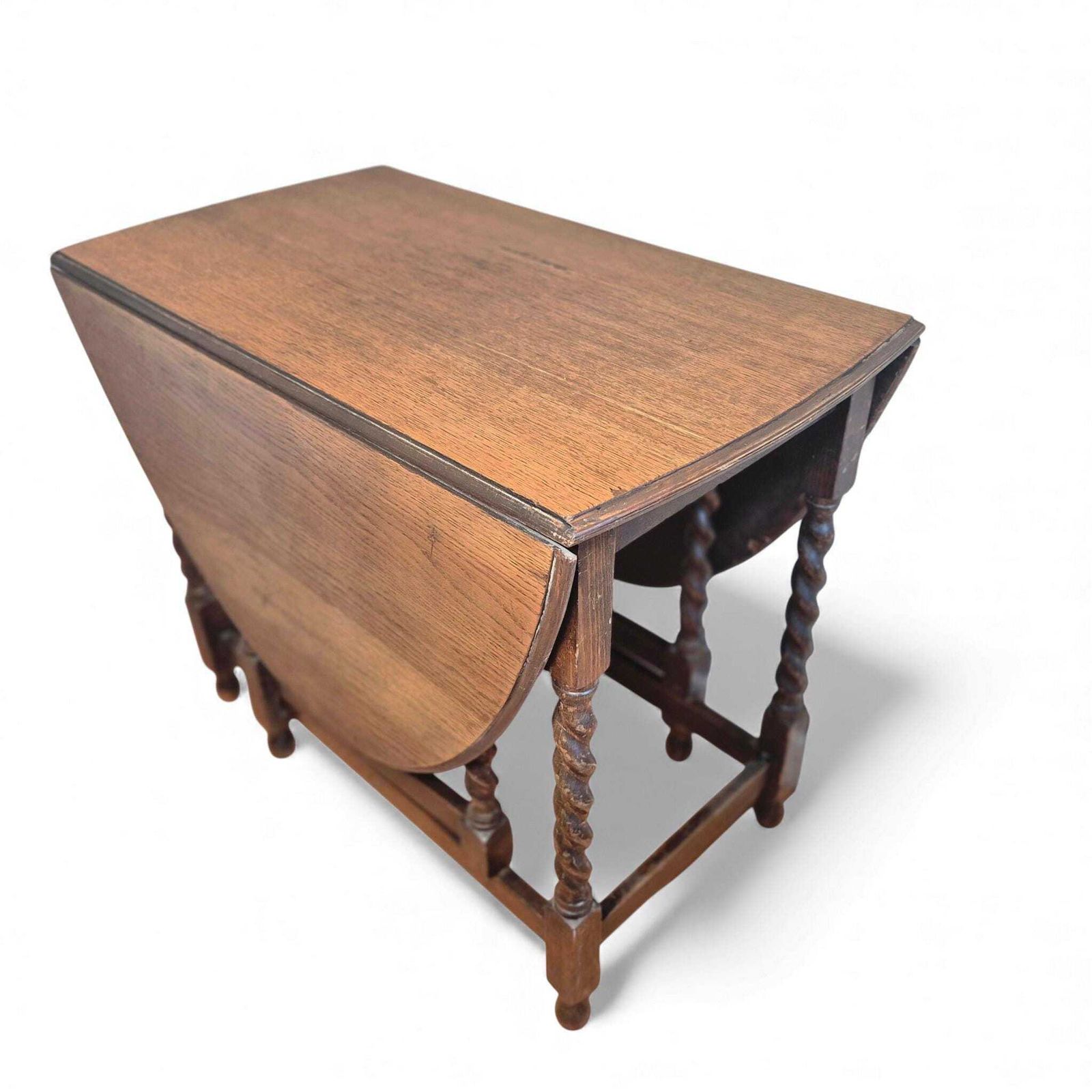 425.0 Antique Oak Gateleg Dining Table With Barley Twist Legs – Drop Leaf Farmhouse Table photo
