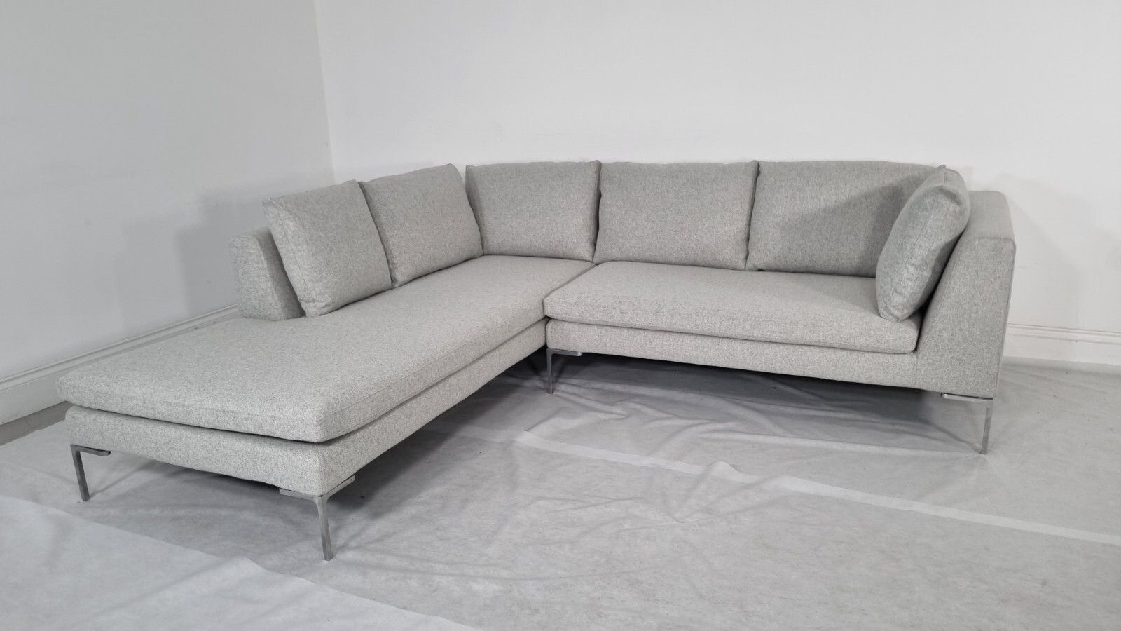 Bb Italia Charles L Shape In Luxuriously Soft Light Grey Wool Impeccable Cond photo furniture