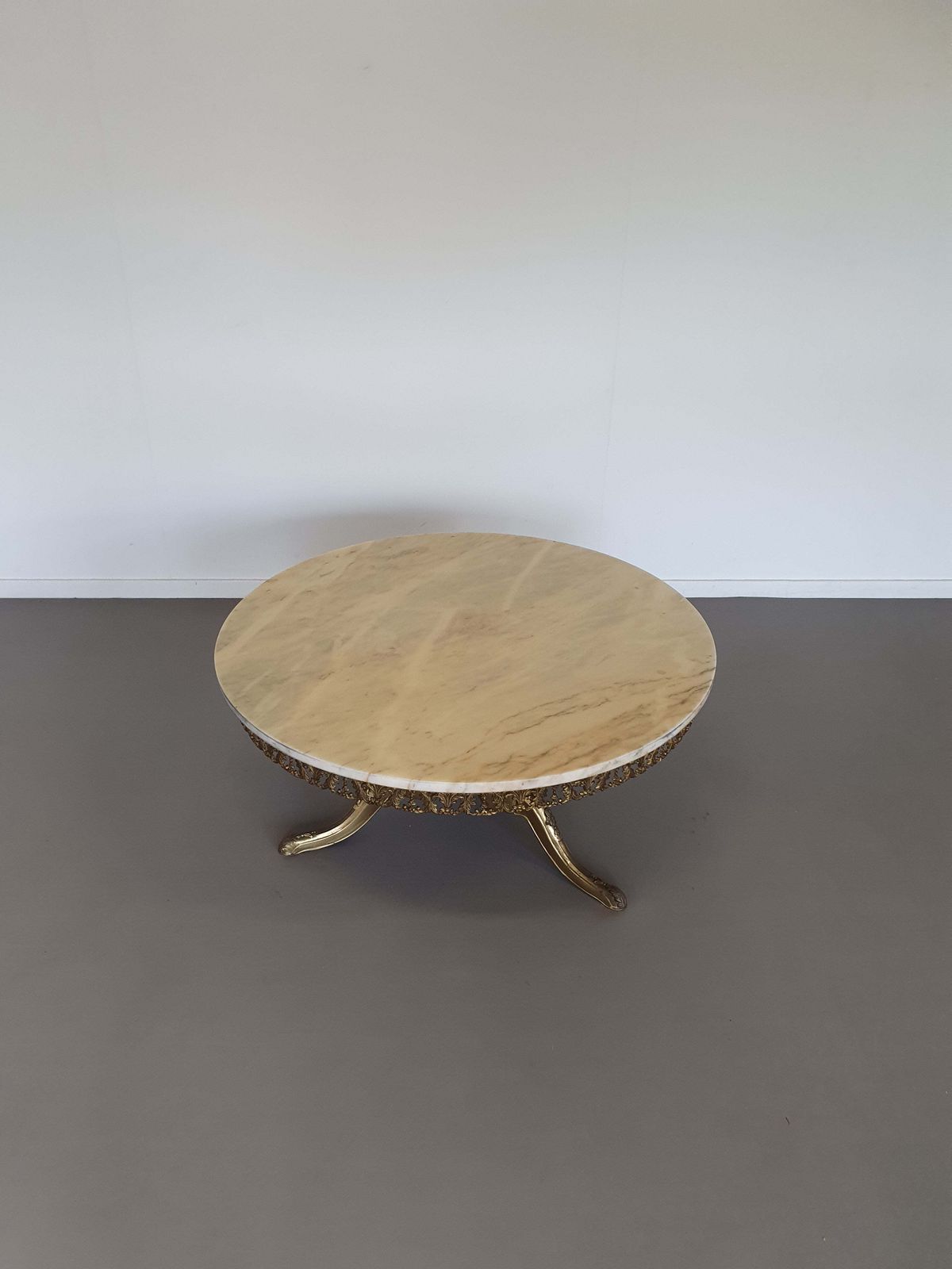 1960s Marble Coffee Table. Marble Top / Fire Gilded Base With Many Details photo 1179.0