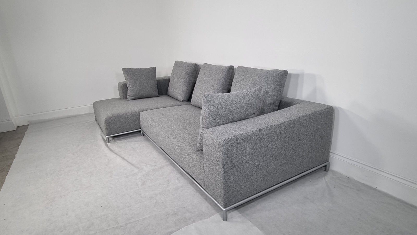 Furniture Bb Italia George L Shape In Luxuriously Soft Mid Grey Lambswool Excellent Condit photo