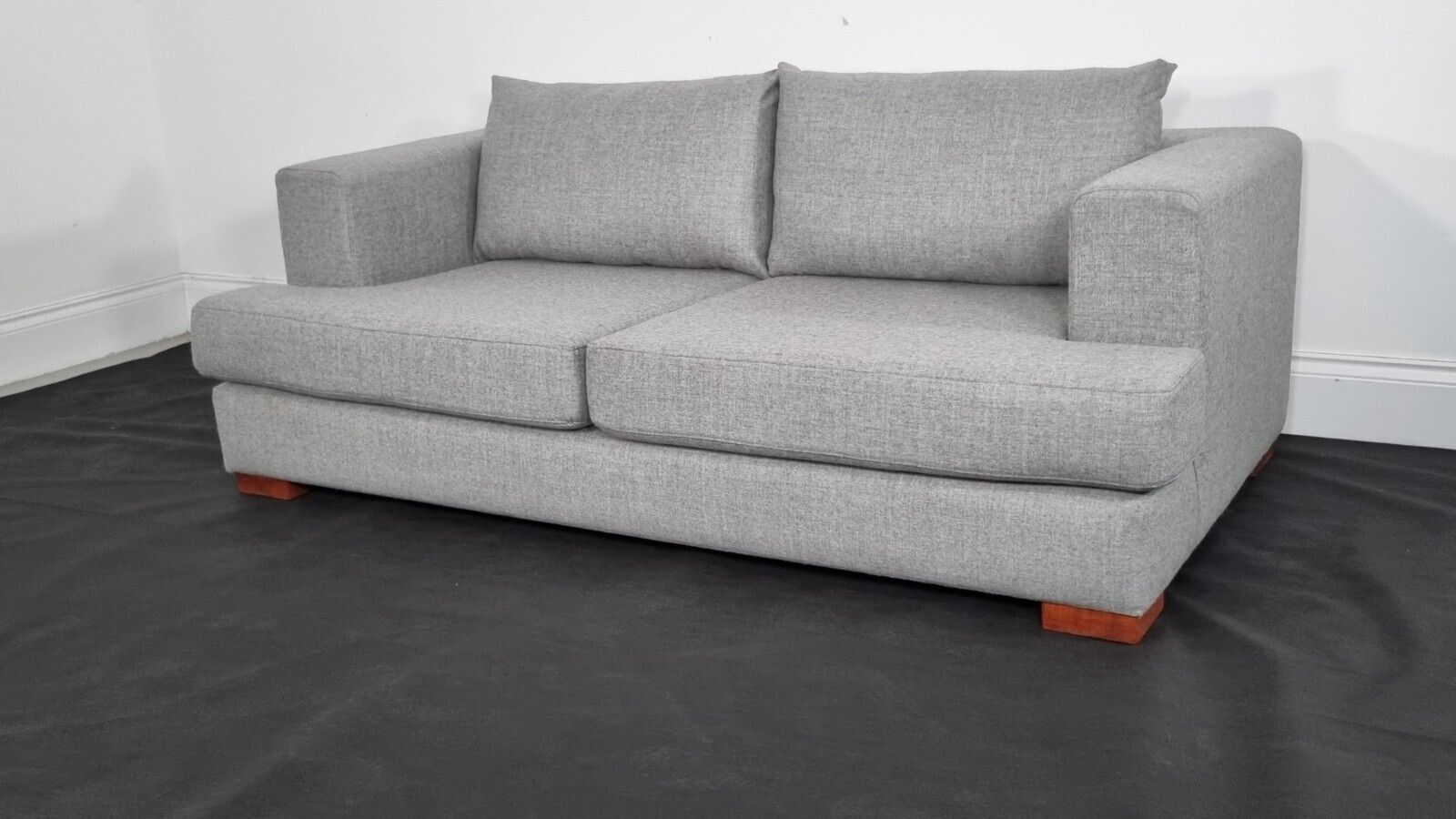 Ligne Roset "Castelbajac" Sofa In Light Grey Wool Immaculate Condition photo 2520.0