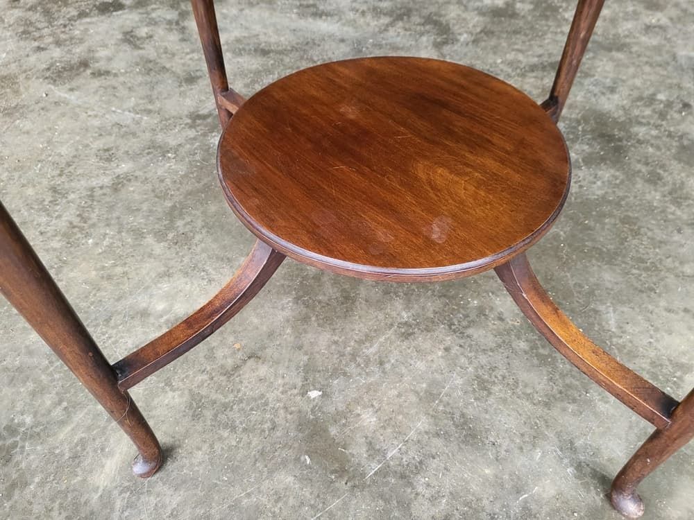 photo furniture Antique Round Occasional 2 Tier Side Dining Table Tapered Legs