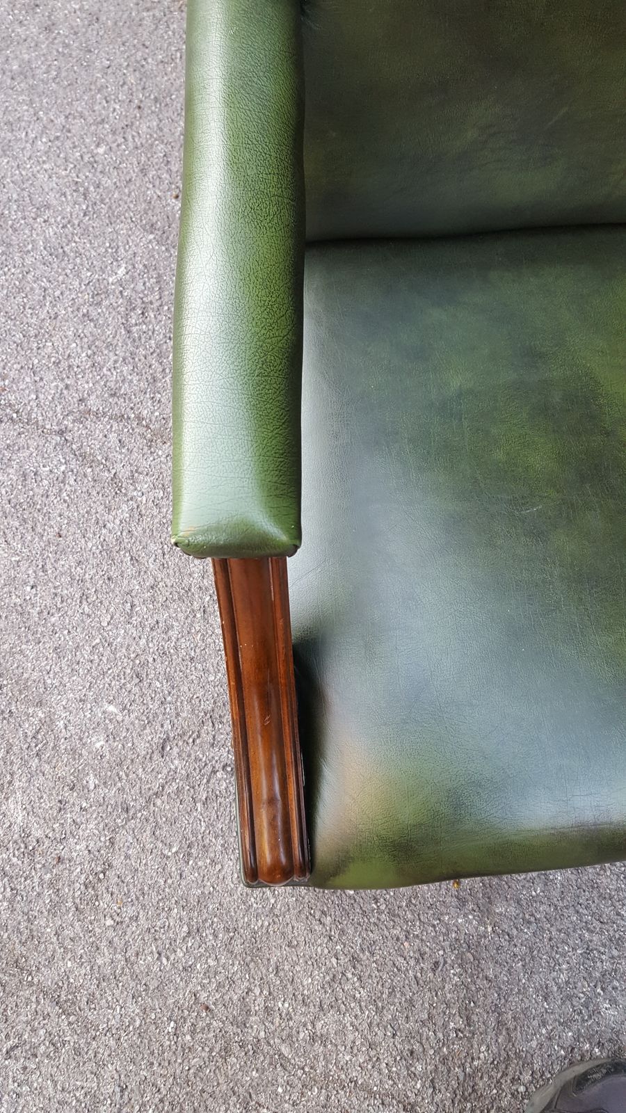 Antique Style Mahogany & Leather Office Chair photo 375.0