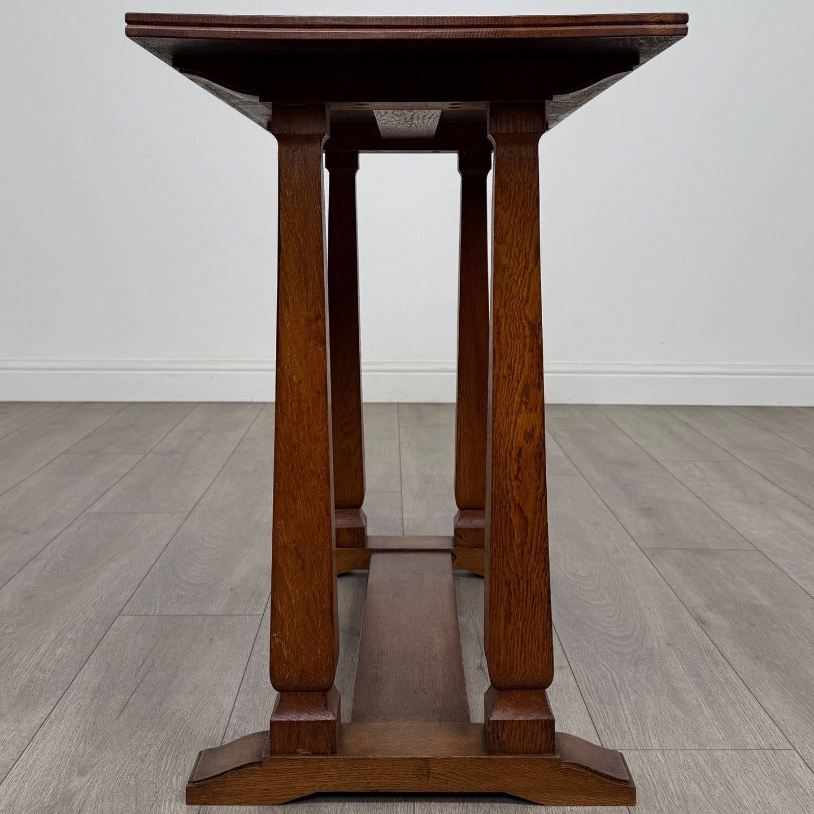 Antique 20th Century Good Quality Small Oak Side Table photo for sale