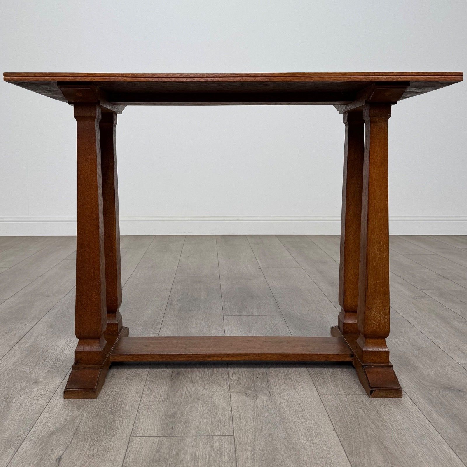 Antique 20th Century Good Quality Small Oak Side Table photo 495.0