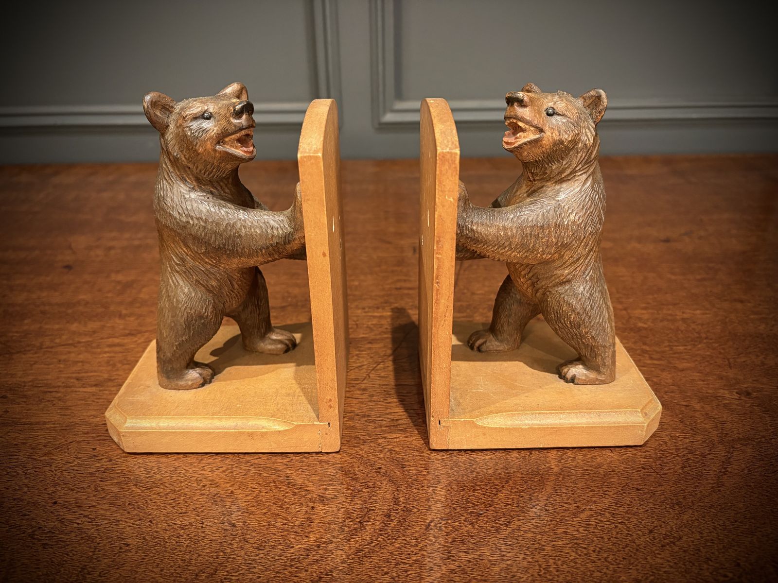 Pair Of Carved Black Forest Bear Bookends photo Home Decor