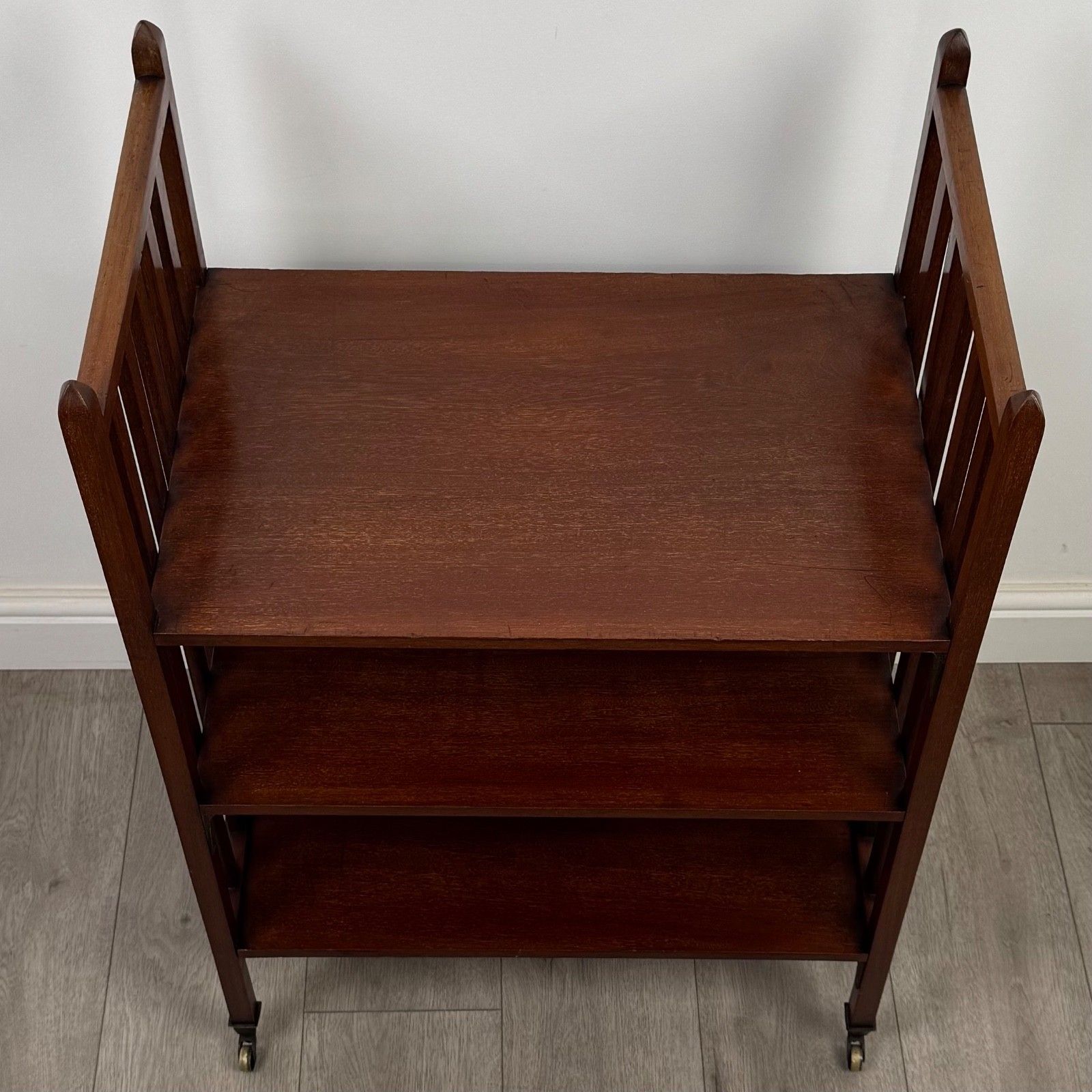 photo furniture Antique 20th Century Mahogany Bookcase With Unique Design