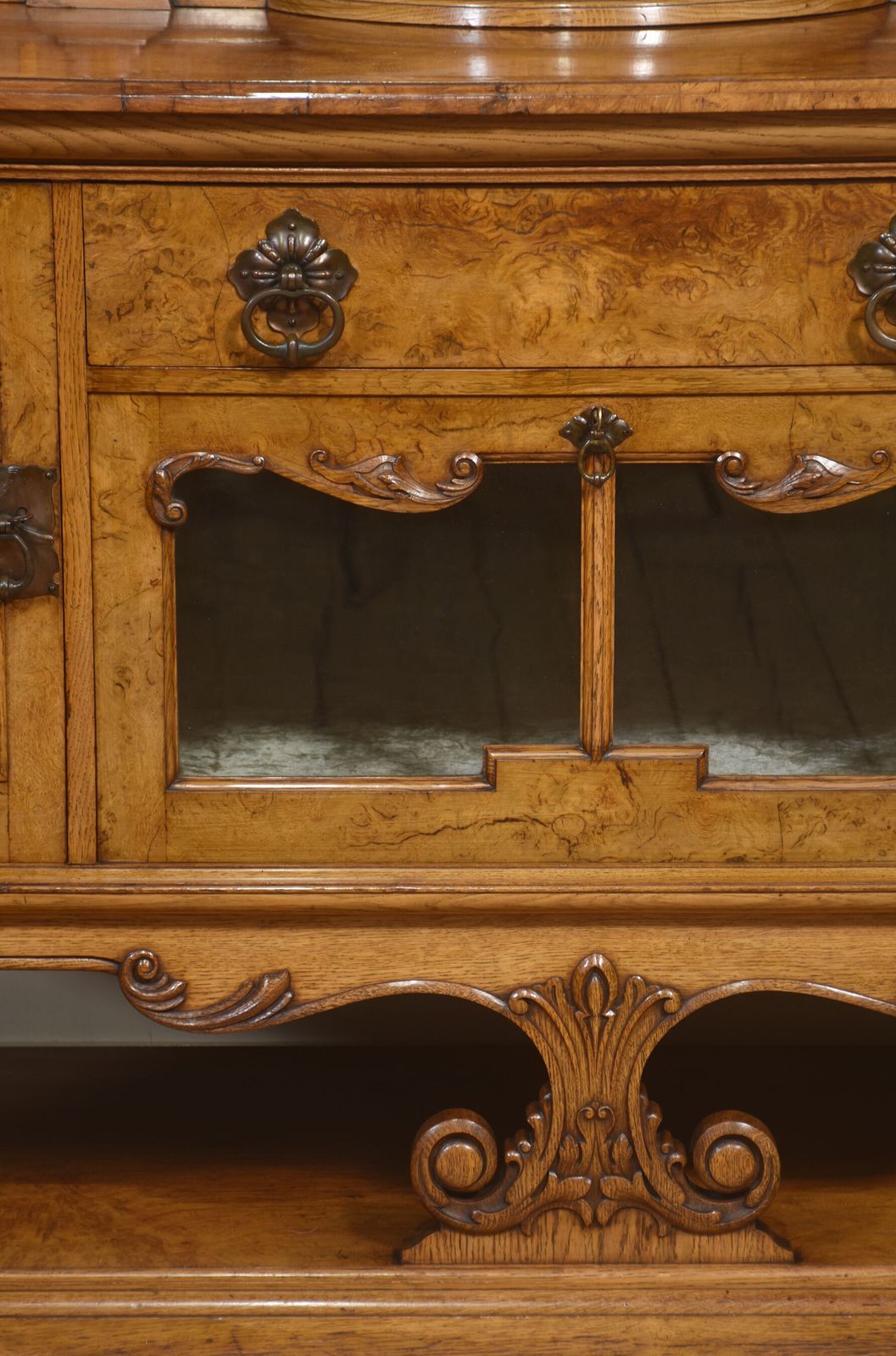 Carved Pollard Oak Sideboard, 1800s photo vinterior