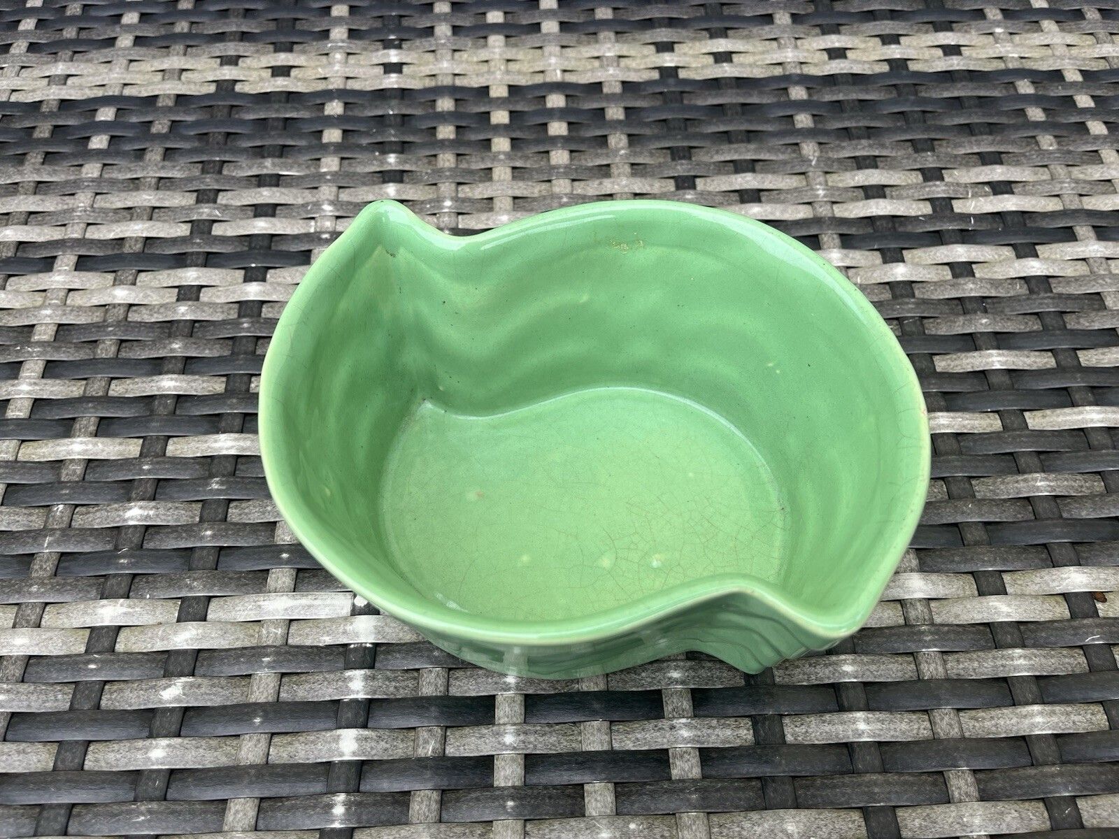 photo furniture Art Deco Lovatts Langley Ware Mint Green Geometric Planter Plant Pot Vintage