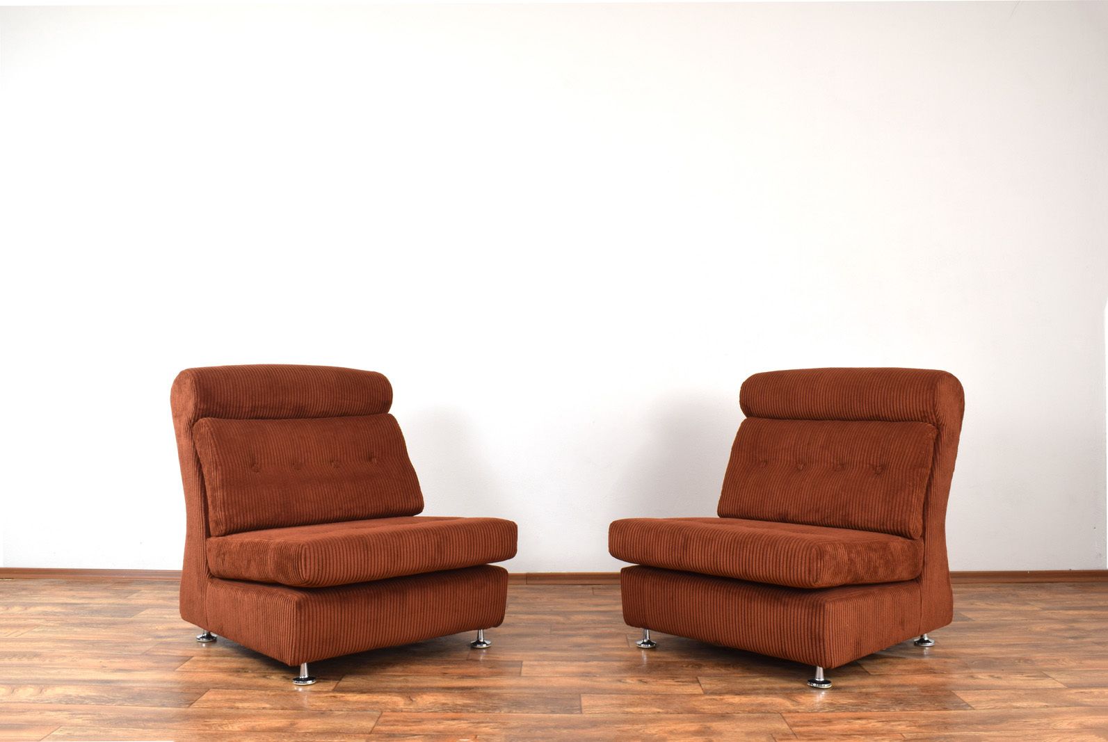 Mid Century Italian Lounge Chairs, 1970s, Set Of 2