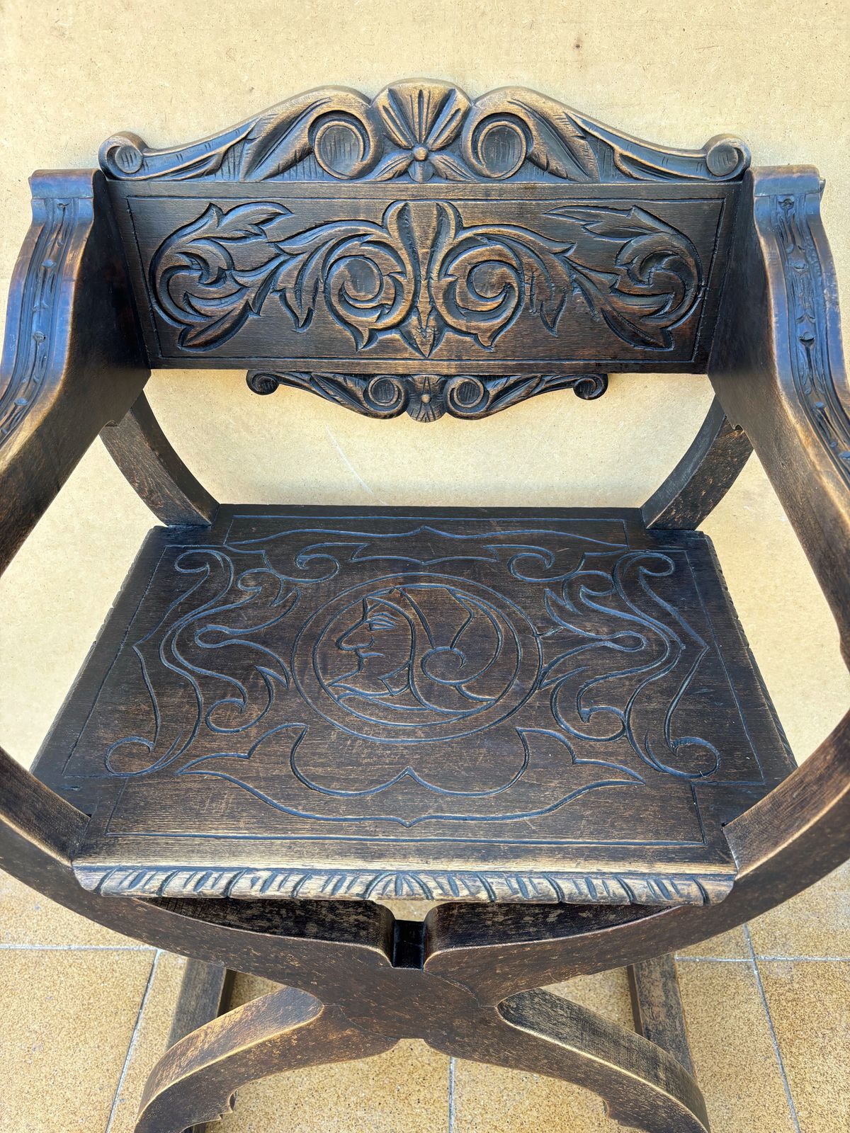 Pair Of Spanish Renaissance Revival Carved Savonarola Chairs, Early 20th Century photo Furniture