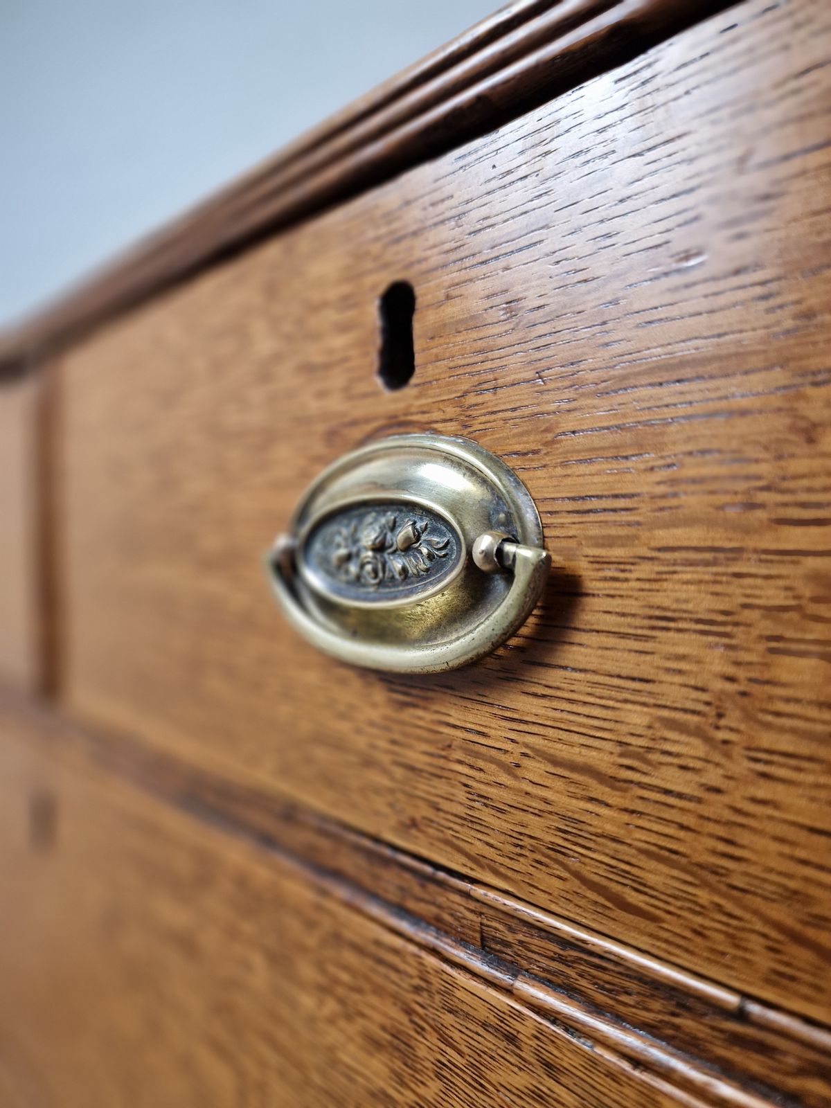 Georgian Oak Chest Of Drawers, Mid 20th Century photo vinterior