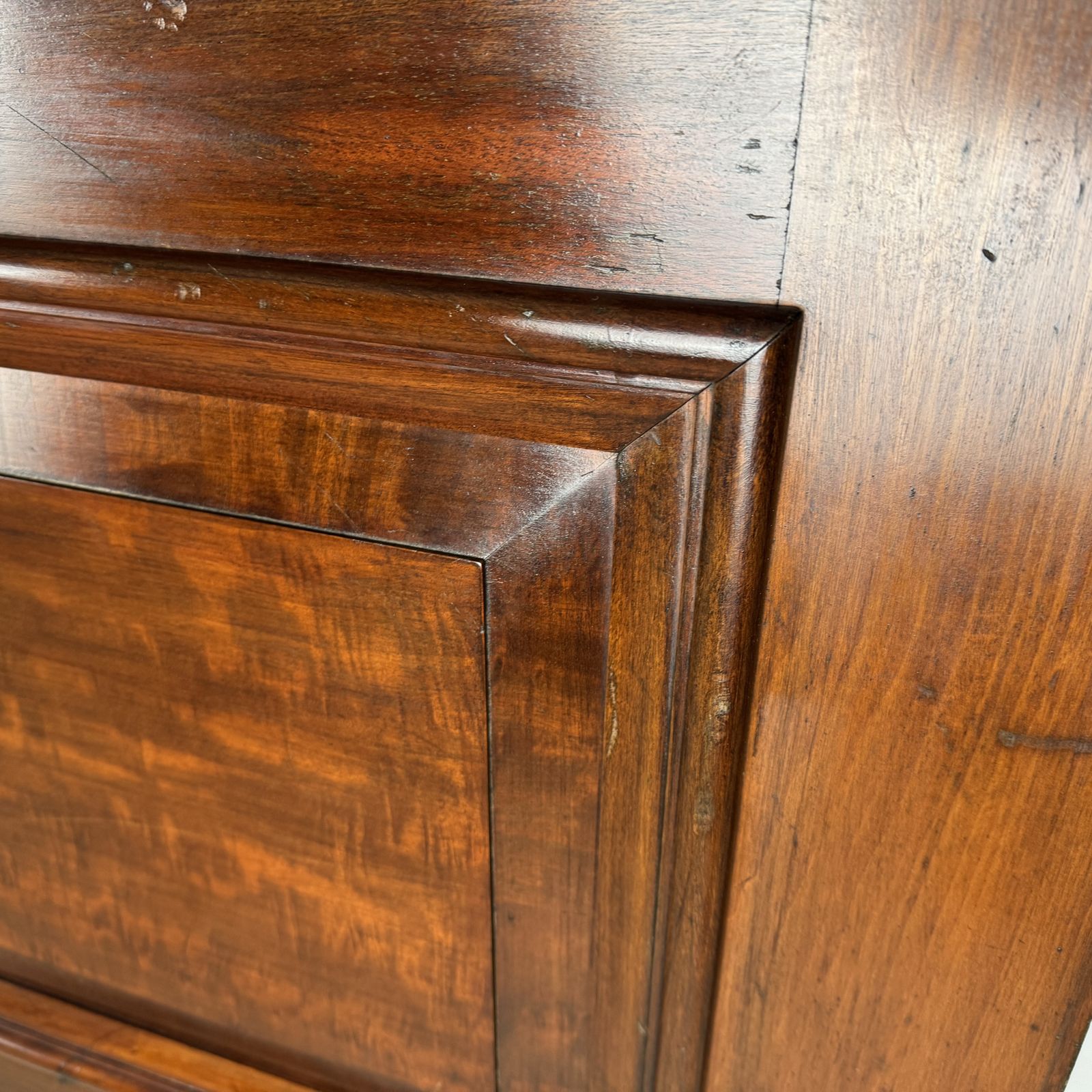 Section Of Antique Flame Mahogany Wall Panelling photo 480.0