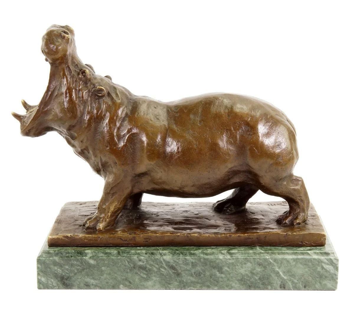 Bronze Animal Statue, Hippopotamus In The Style Of Rembrandt Bugatti Sculpture photo 2438.0