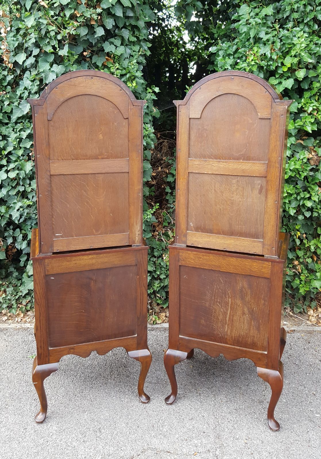 photo furniture Pair Queen Anne Walnut Bookcase Display Cabinets On Base