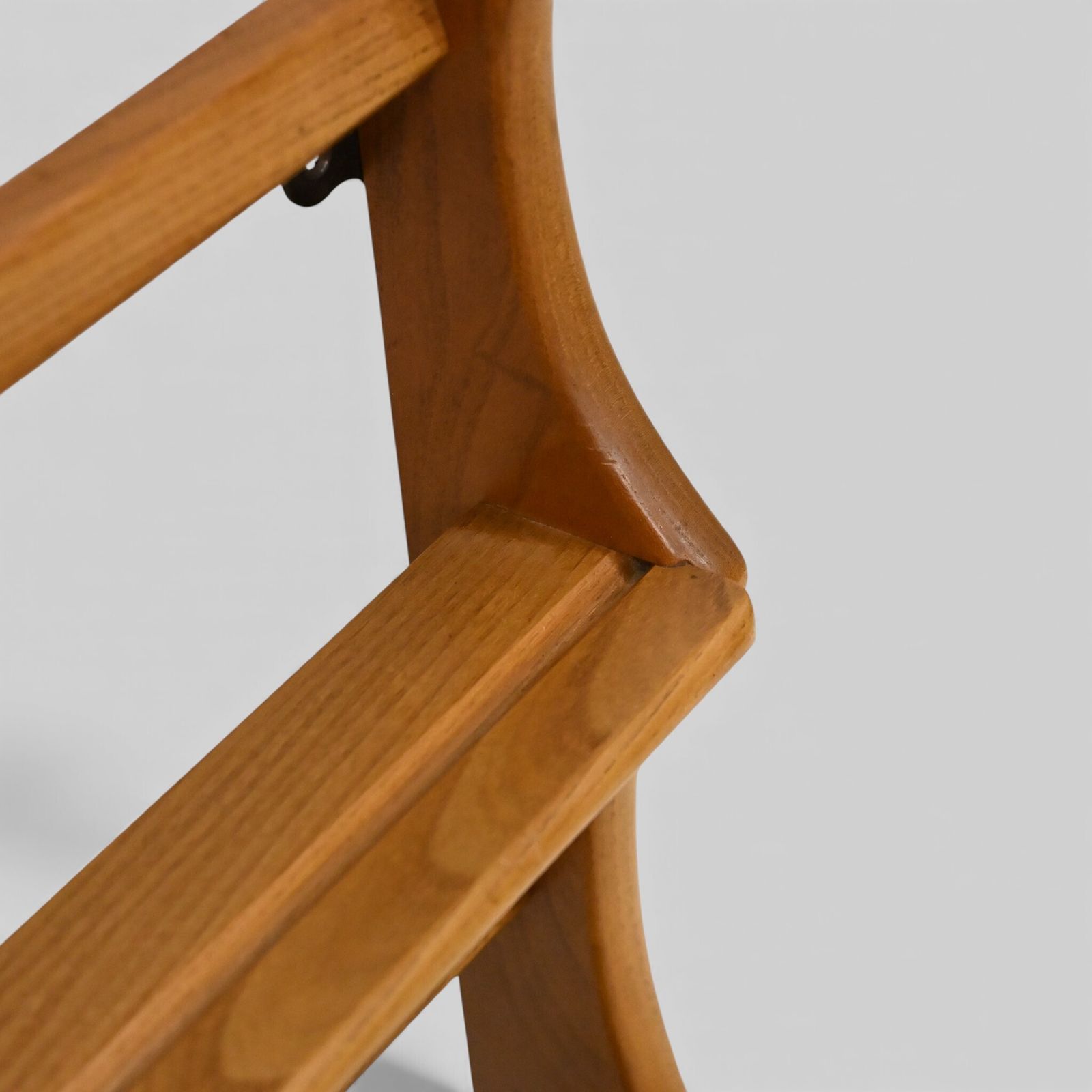 photo for sale Ercol Hanging Plate Rack Model 268 Natural Finish With Fixings Free Uk* Delivery