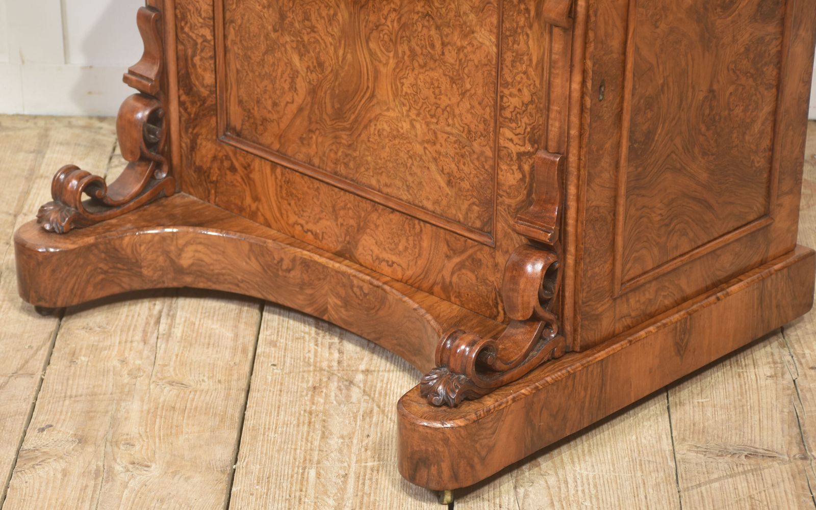 Burr Walnut Pop Up Davenport Desk photo 3570.0