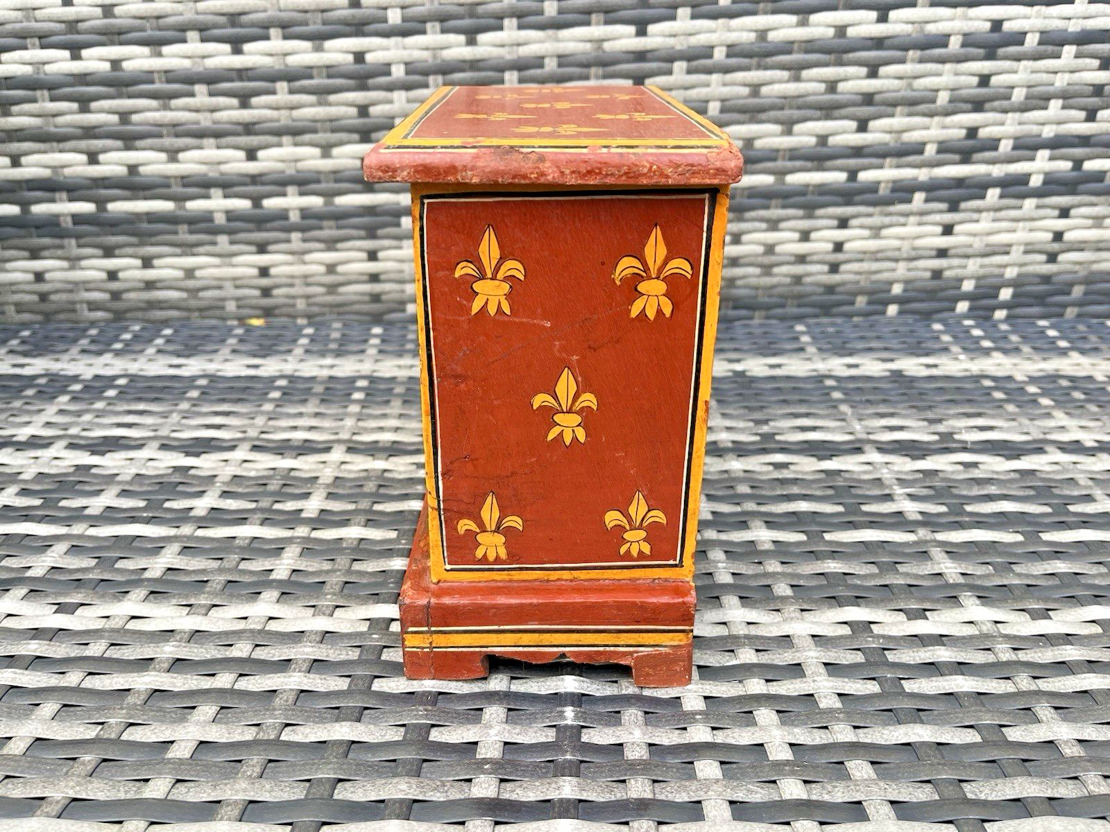 195.0 Vintage Miniature Wooden Chest Of Drawers Apprentice Piece French Toleware Style photo