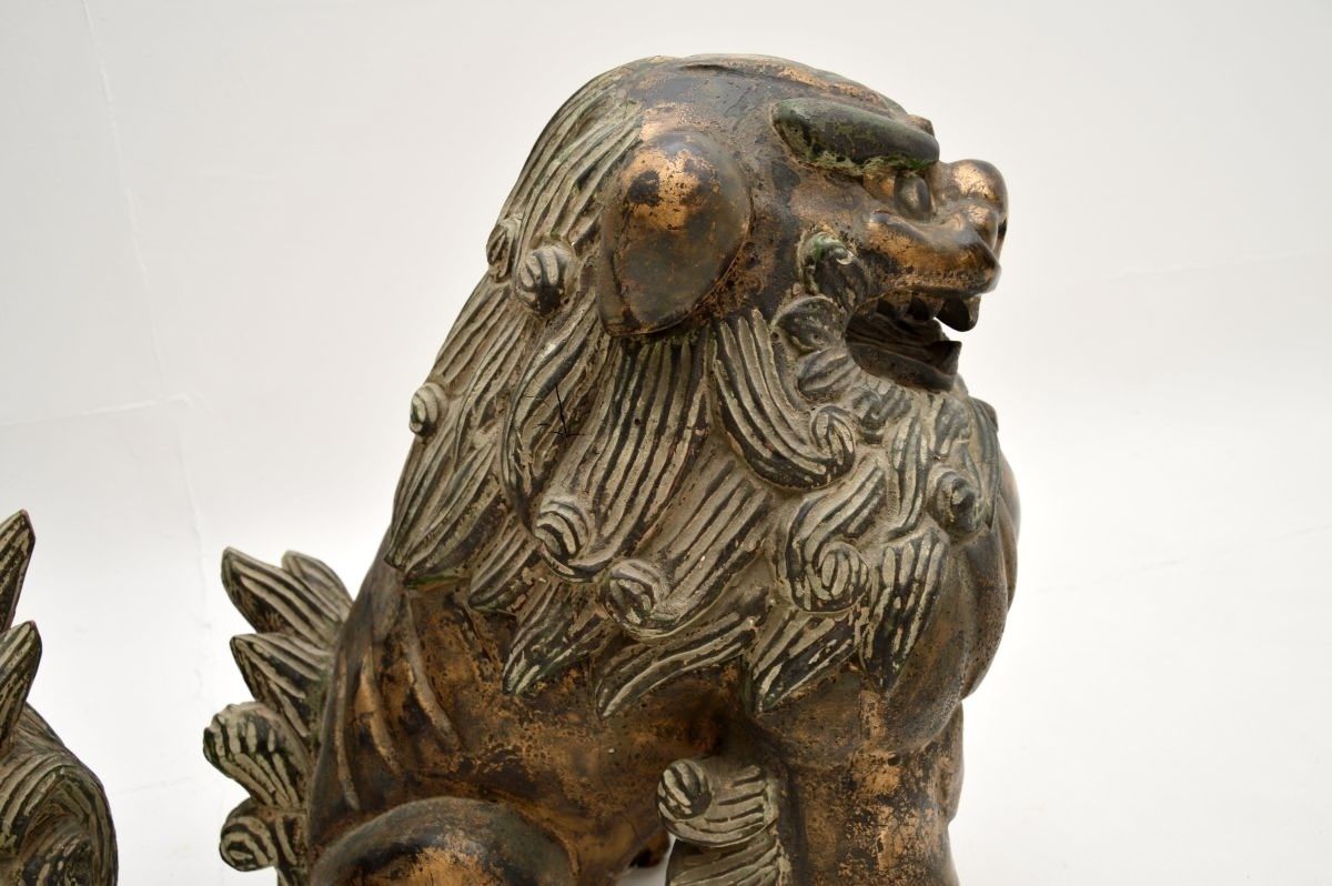 photo vintage Pair Of Antique Chinese Carved Wood Foo Dog Statues