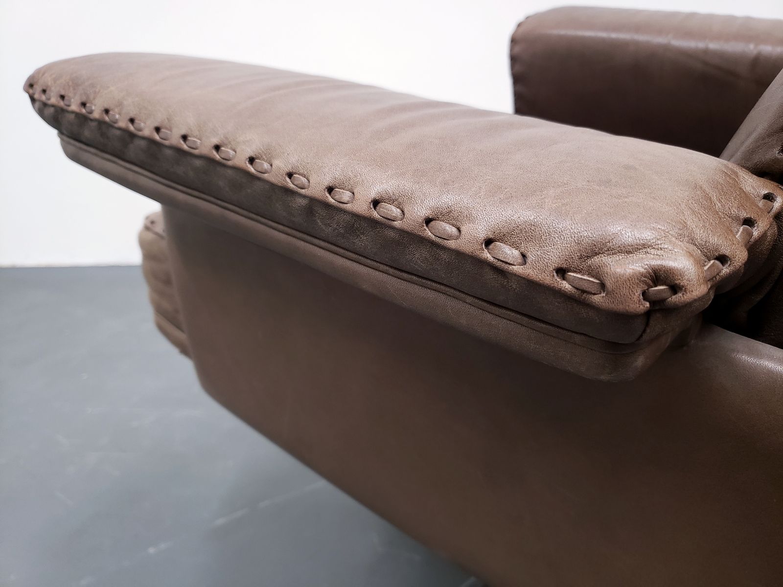 De Sede Swivel, Model Ds 35 In Leather, 1970s Switzerland photo Furniture