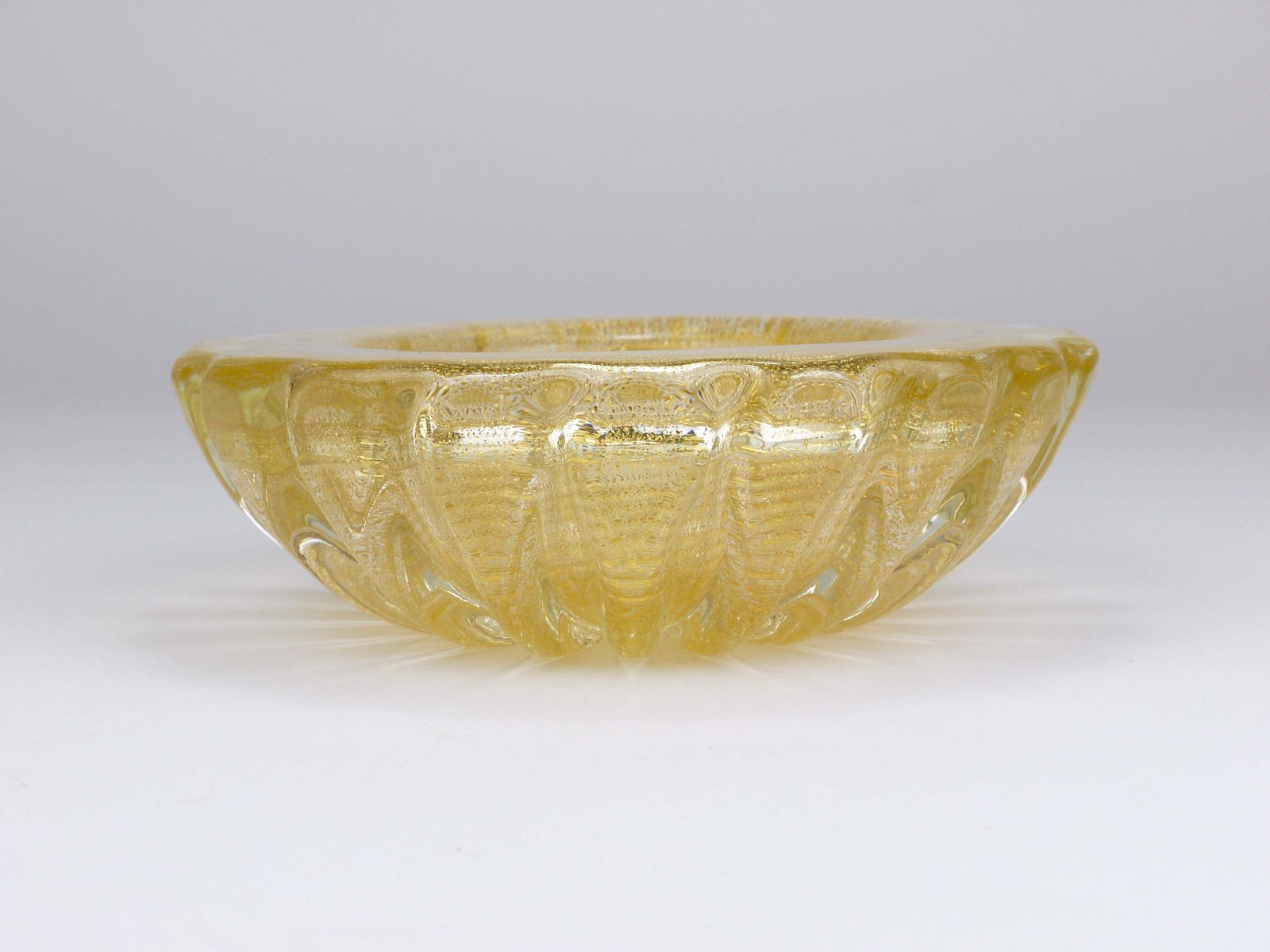 Ercole Barovier & Toso Cordonato D’oro Golden Murano Glass Bowl, Italy, 1960s photo furniture